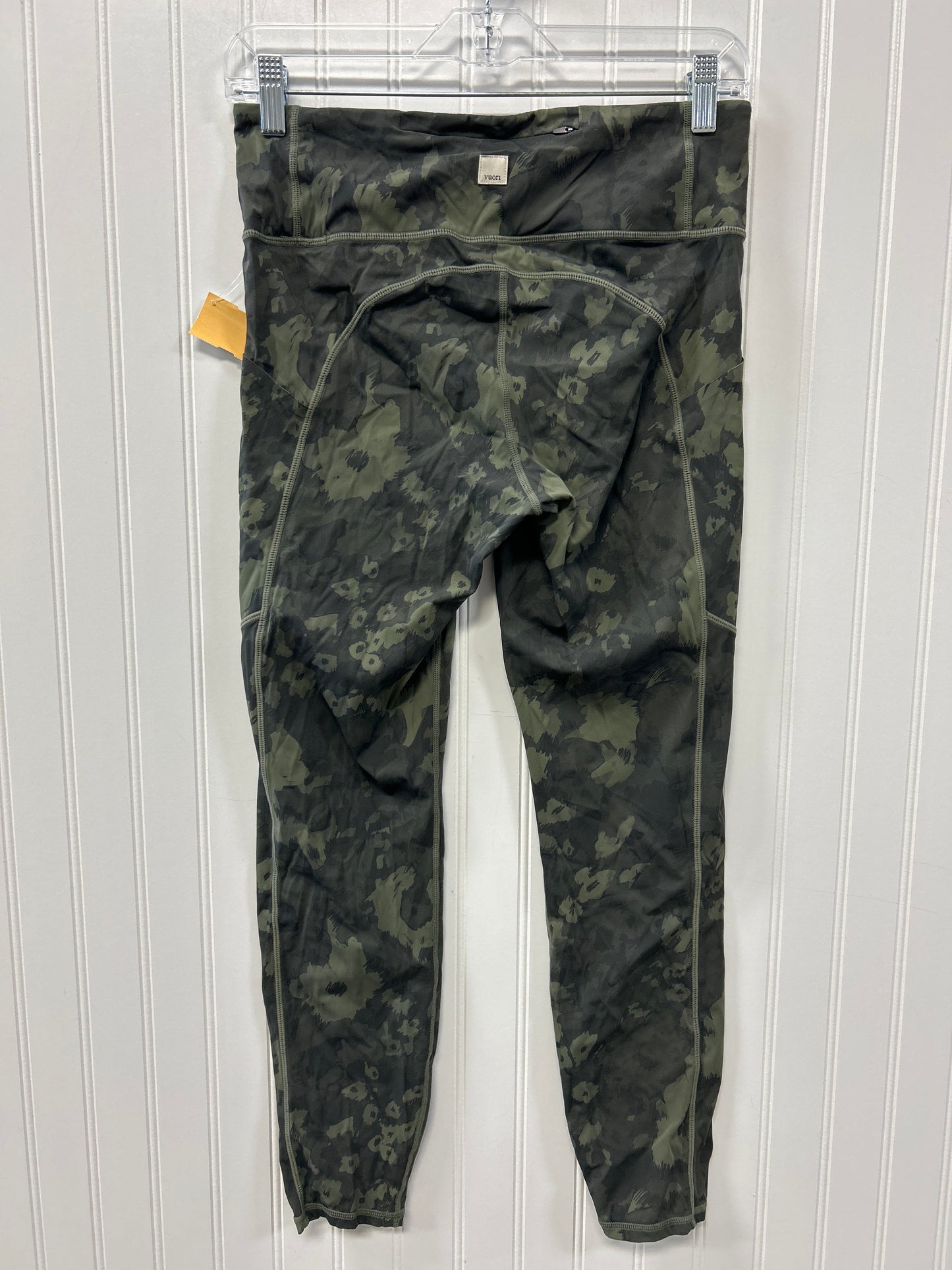 Athletic Leggings By Vuori In Camouflage Print, Size:M
