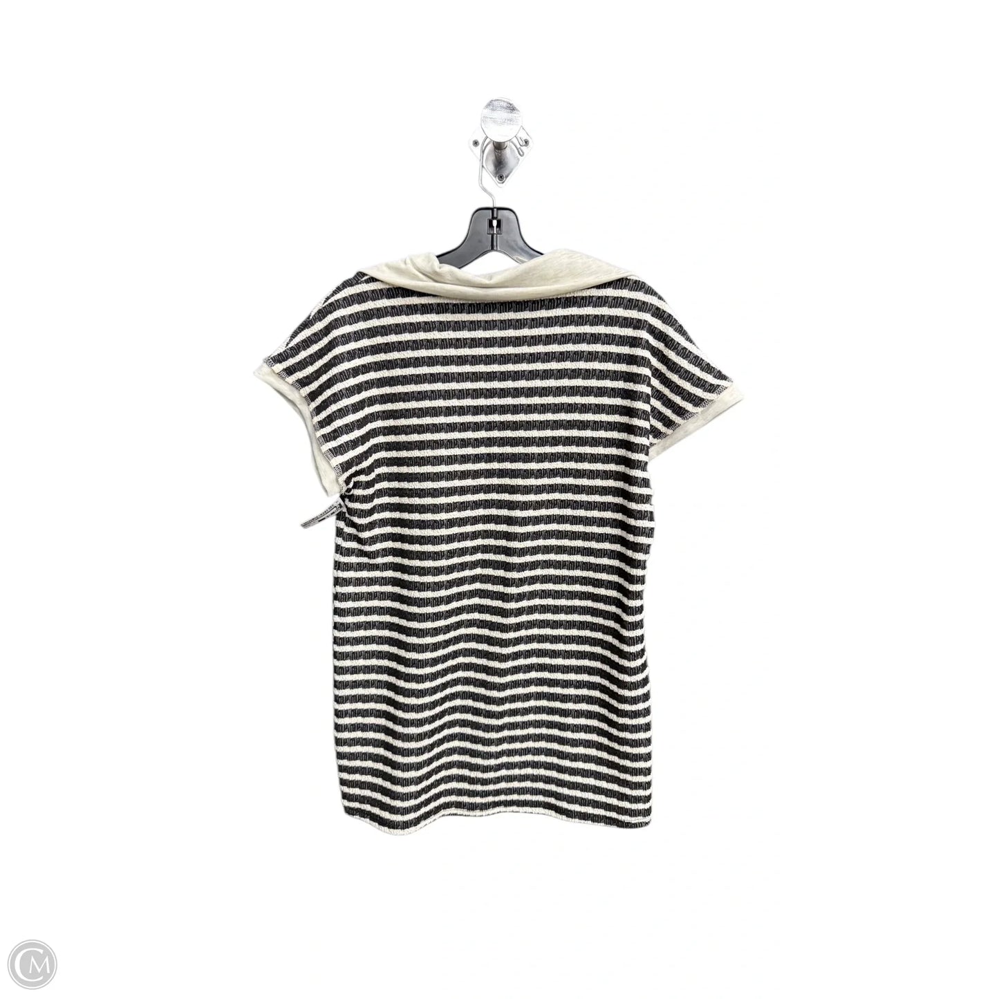 Top Short Sleeve By Clothes Mentor In Black & White, Size: S