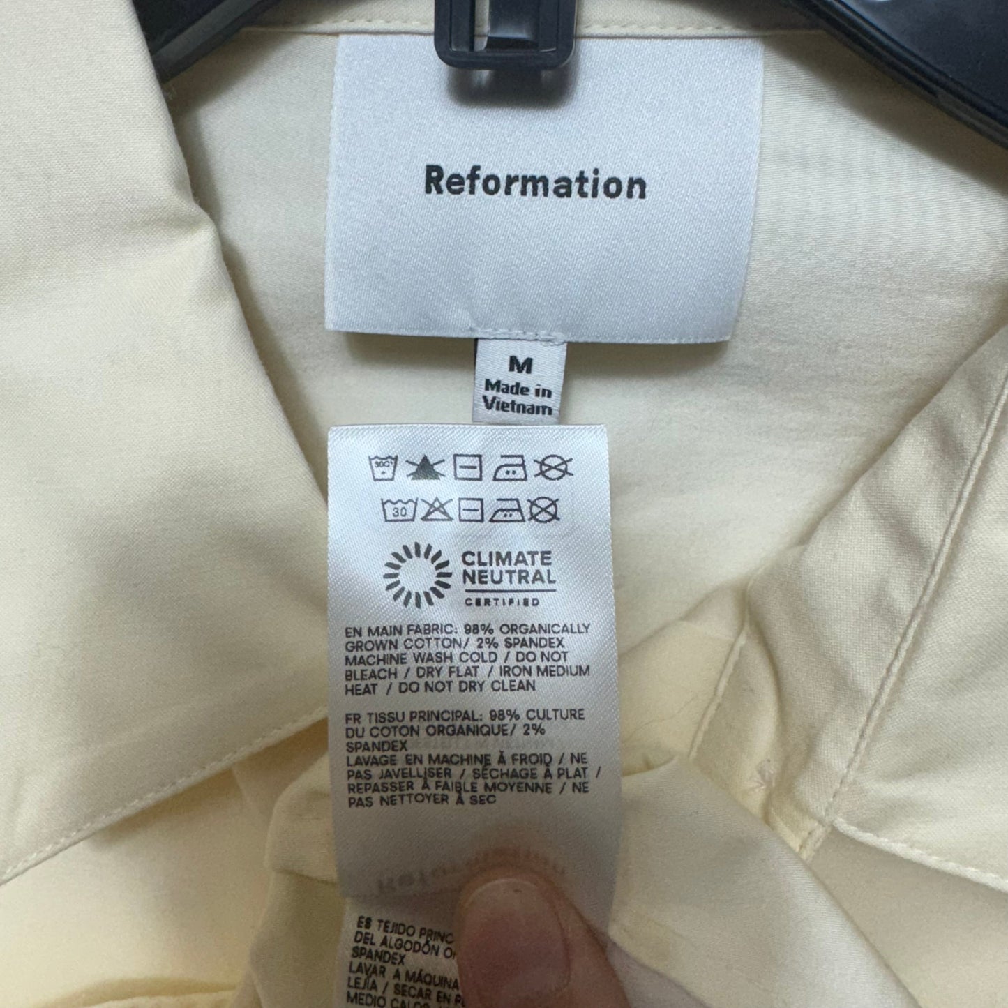 Top Long Sleeve By Reformation In Cream, Size: M