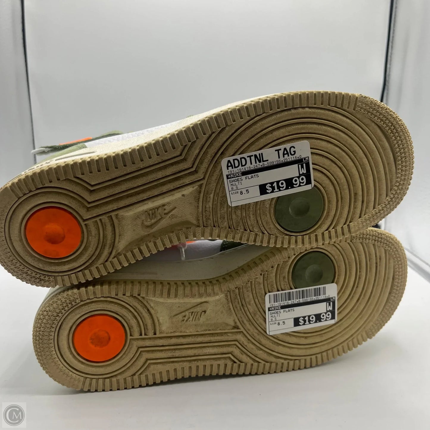 Shoes Flats By Nike In Multi-colored, Size: 8.5