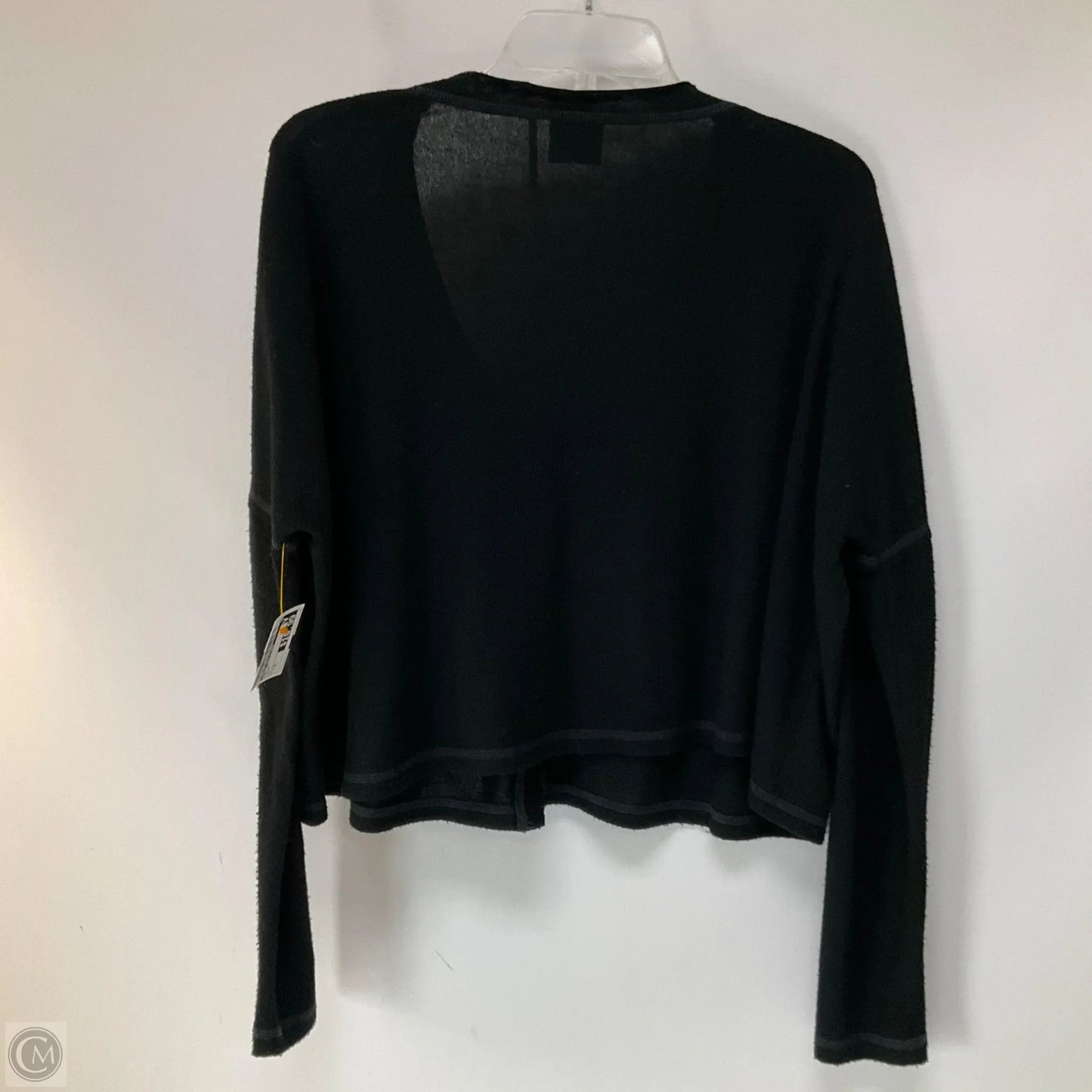 Top Long Sleeve By Urban Outfitters In Black, Size: M