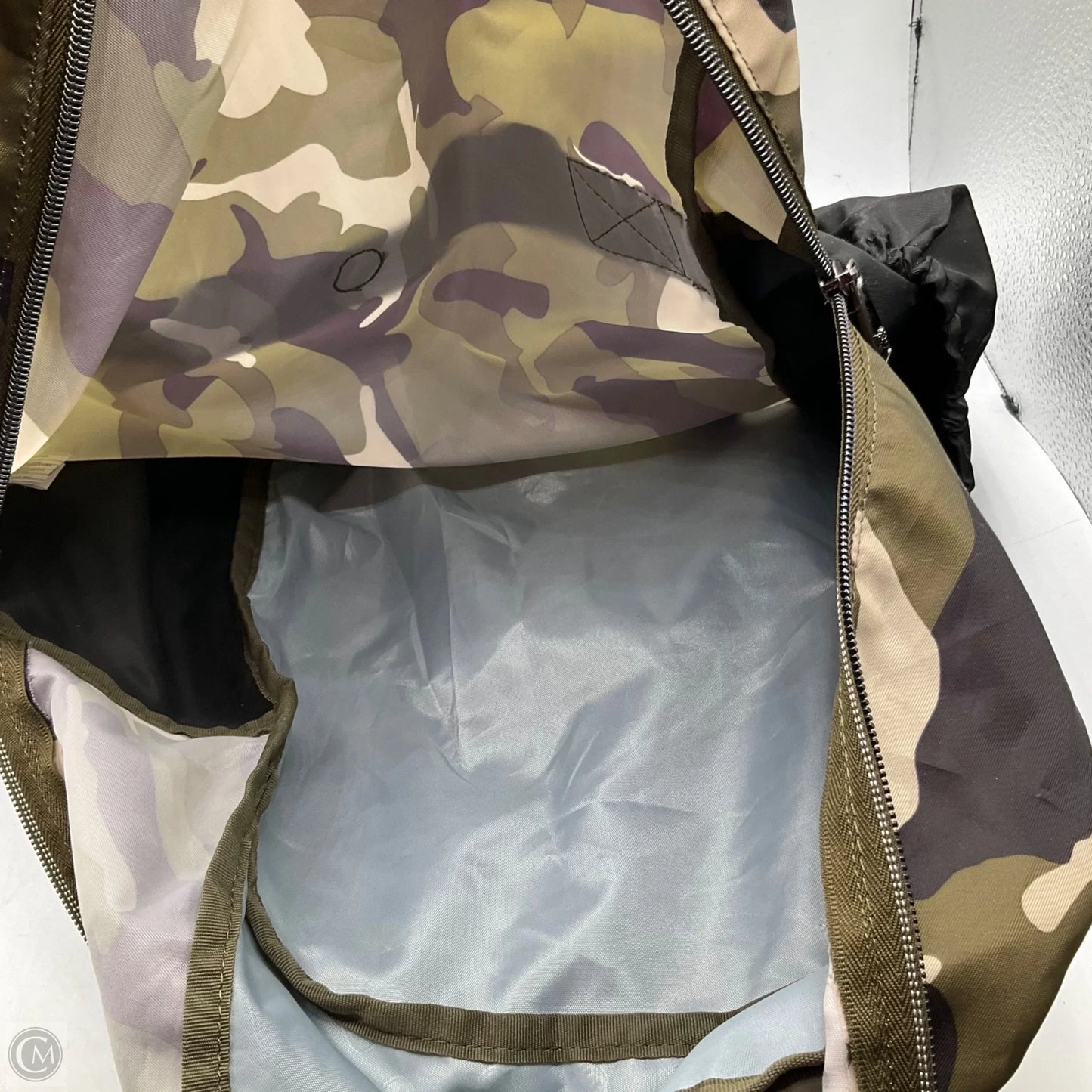 Backpack By Lug, Size: Medium