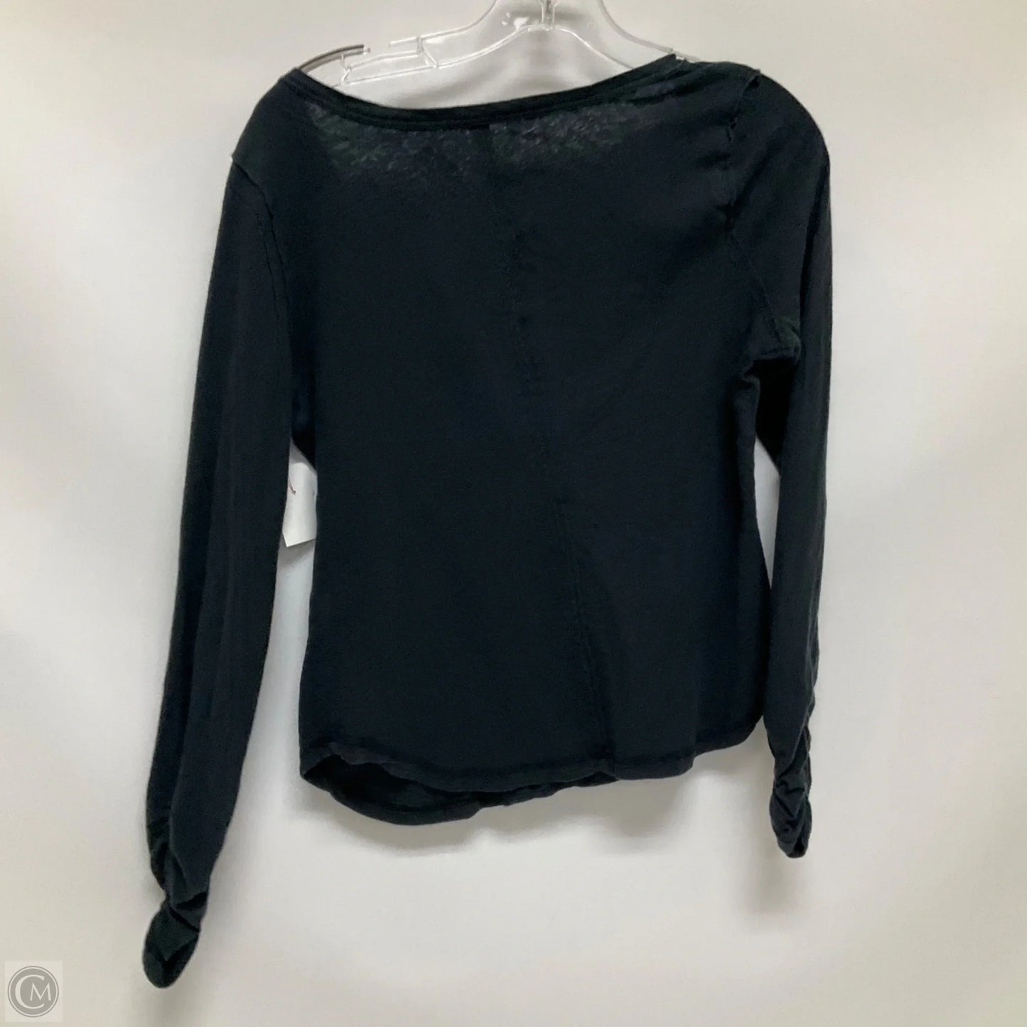 Top Long Sleeve By Pilcro In Navy, Size: M