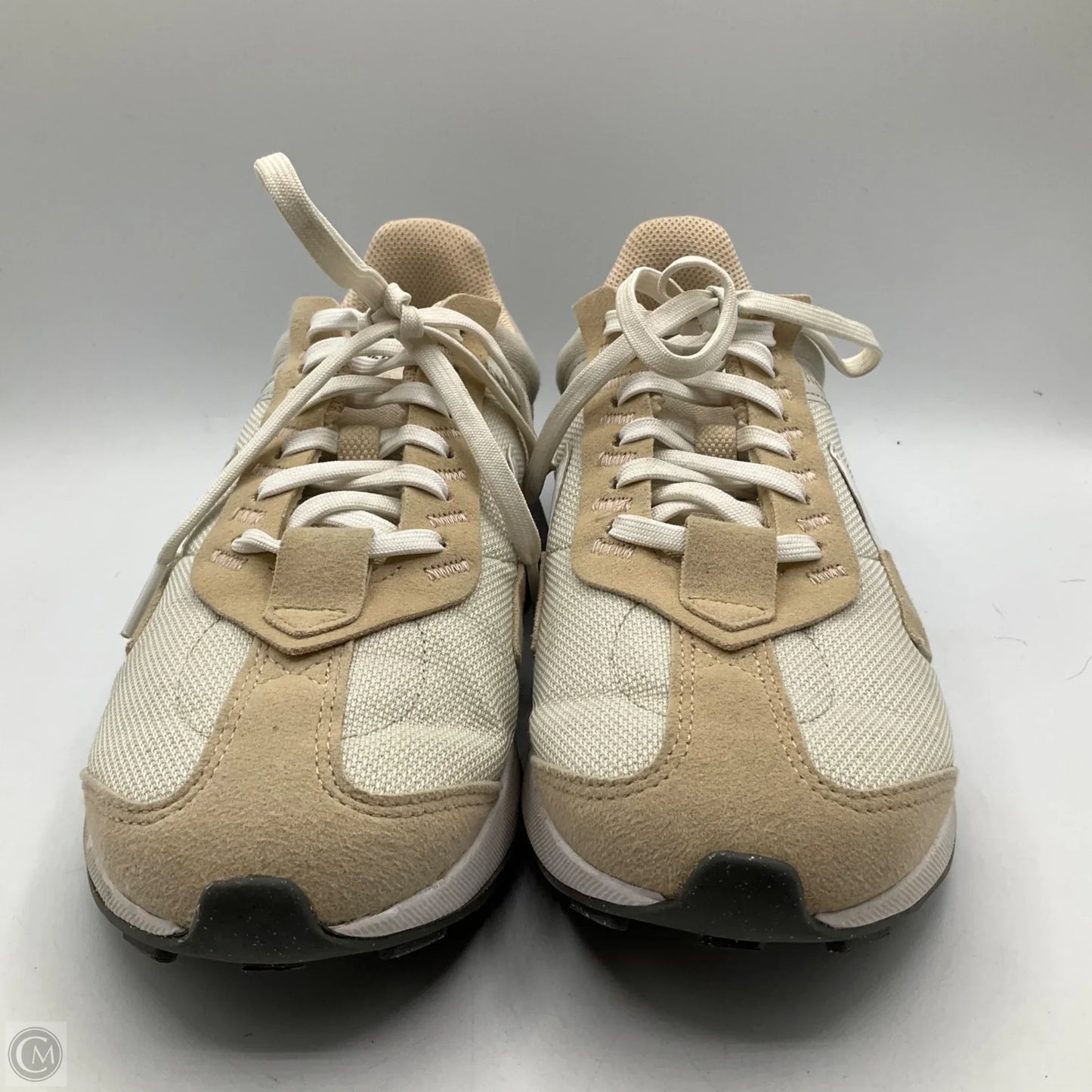 Shoes Athletic By Nike In Cream, Size: 8.5
