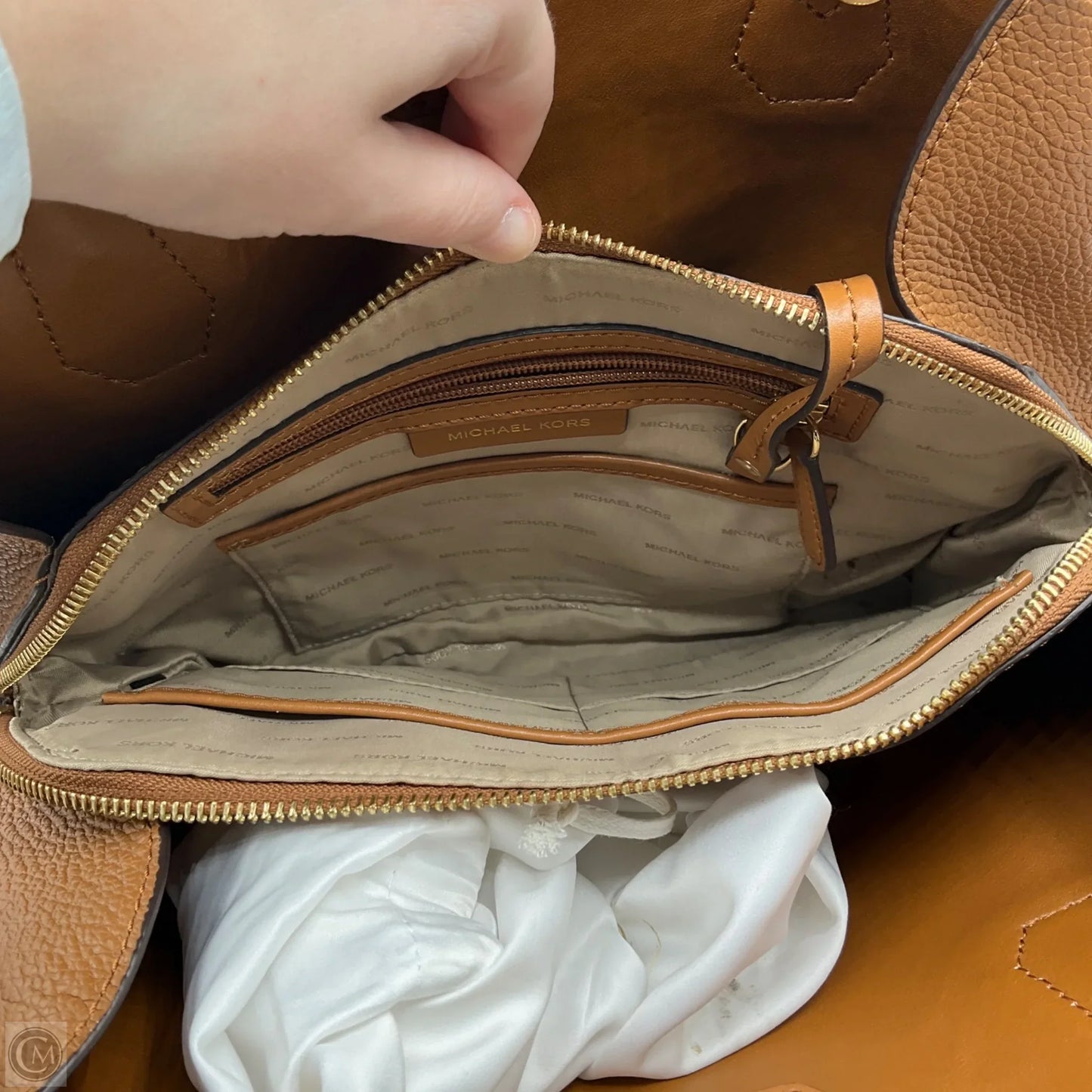 Handbag Designer By Michael Kors, Size: Medium