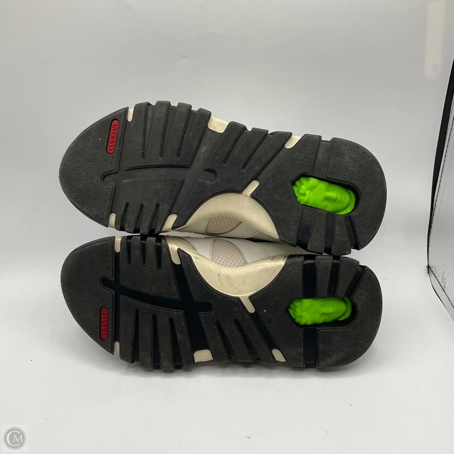 Shoes Luxury Designer By Versace In White, Size: 8.5