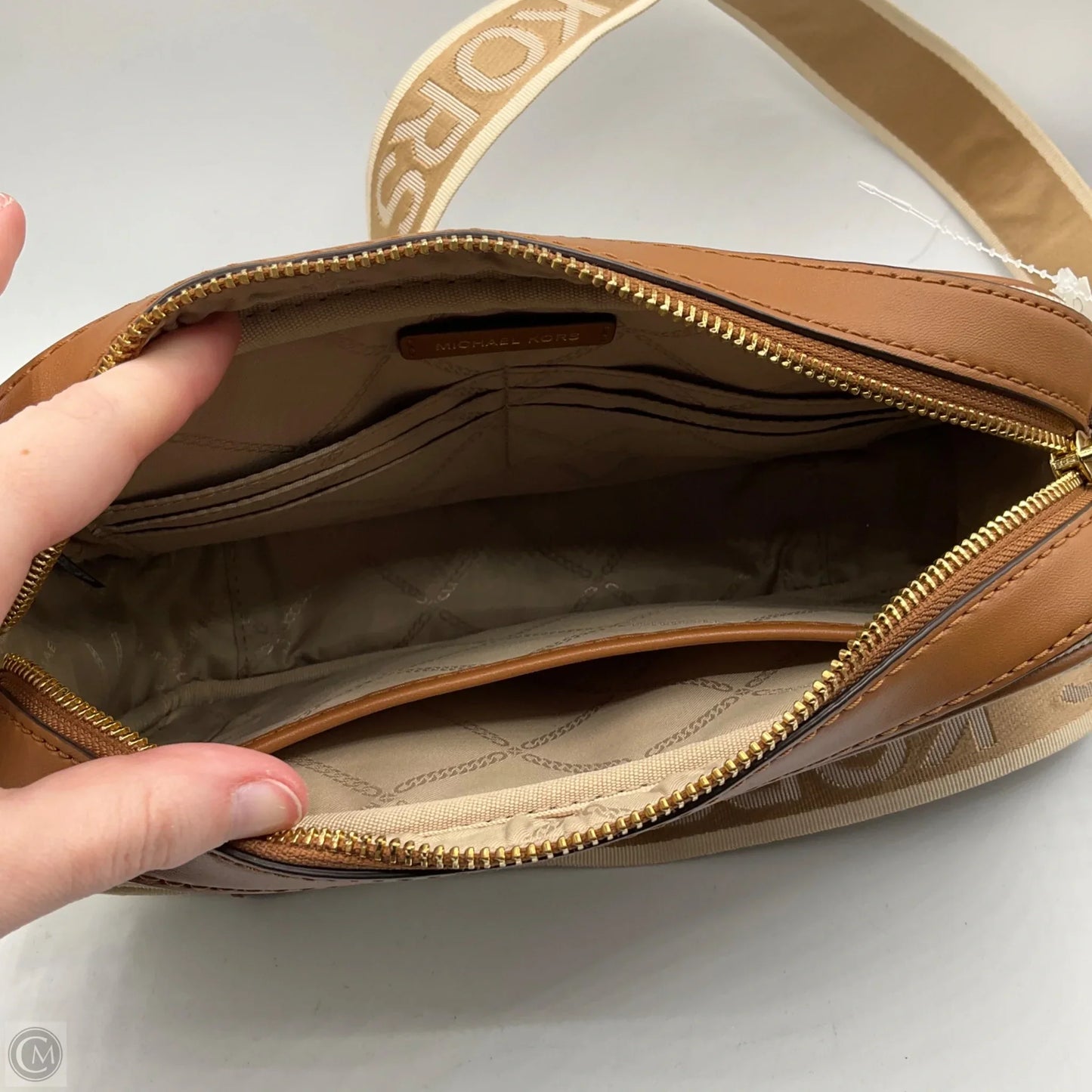 Handbag Designer By Michael Kors, Size: Medium