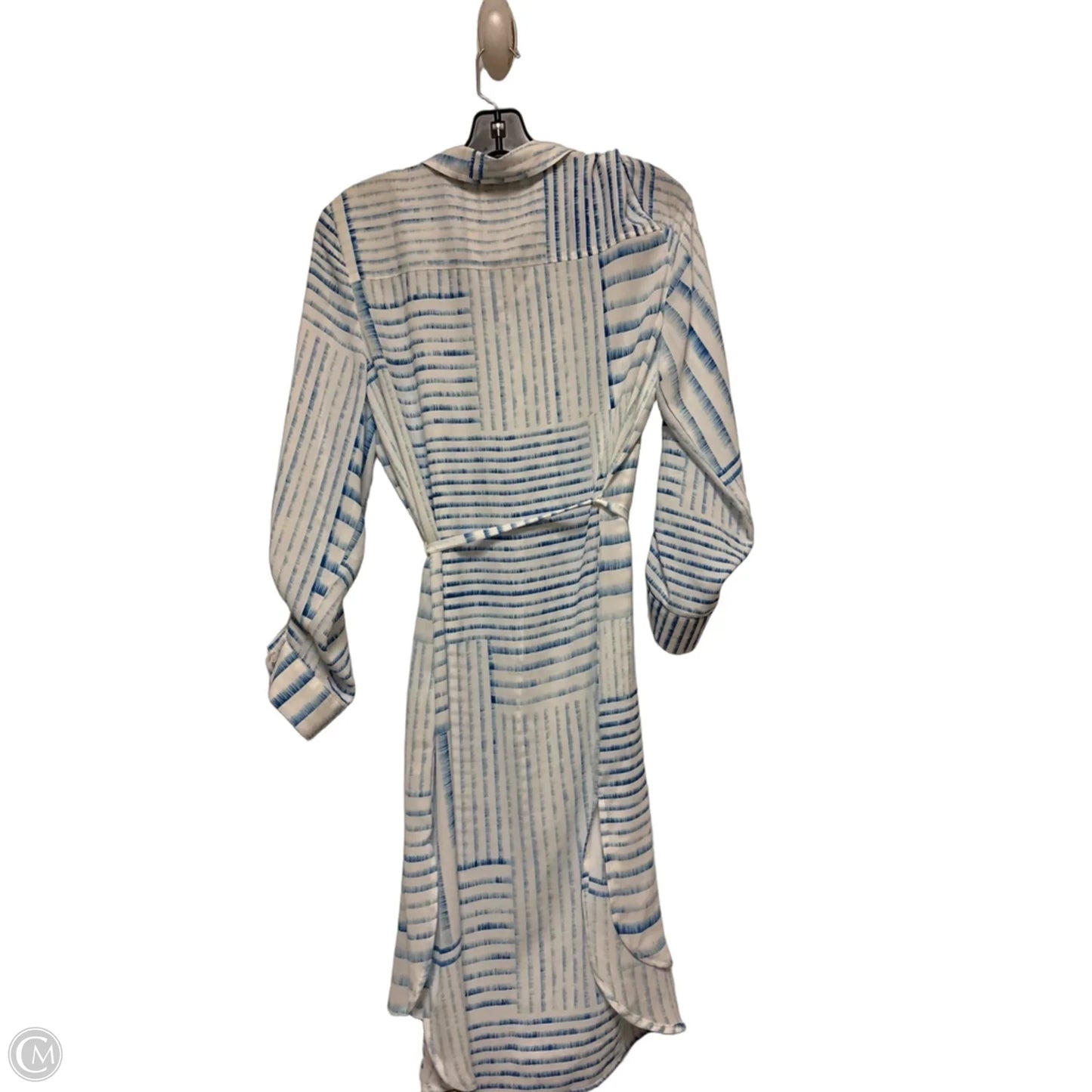 Dress Casual Short By Chicos In Blue & White, Size: M
