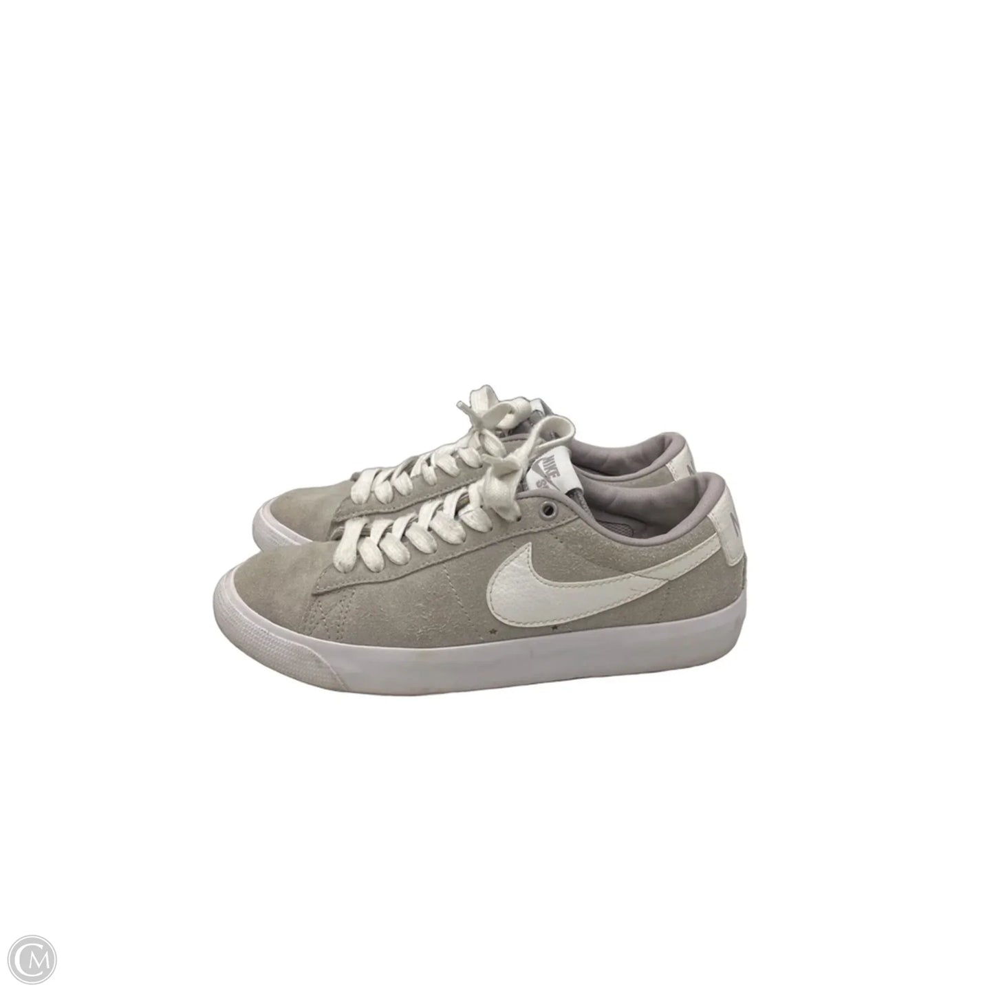 Shoes Sneakers By Nike In Grey, Size: 5.5