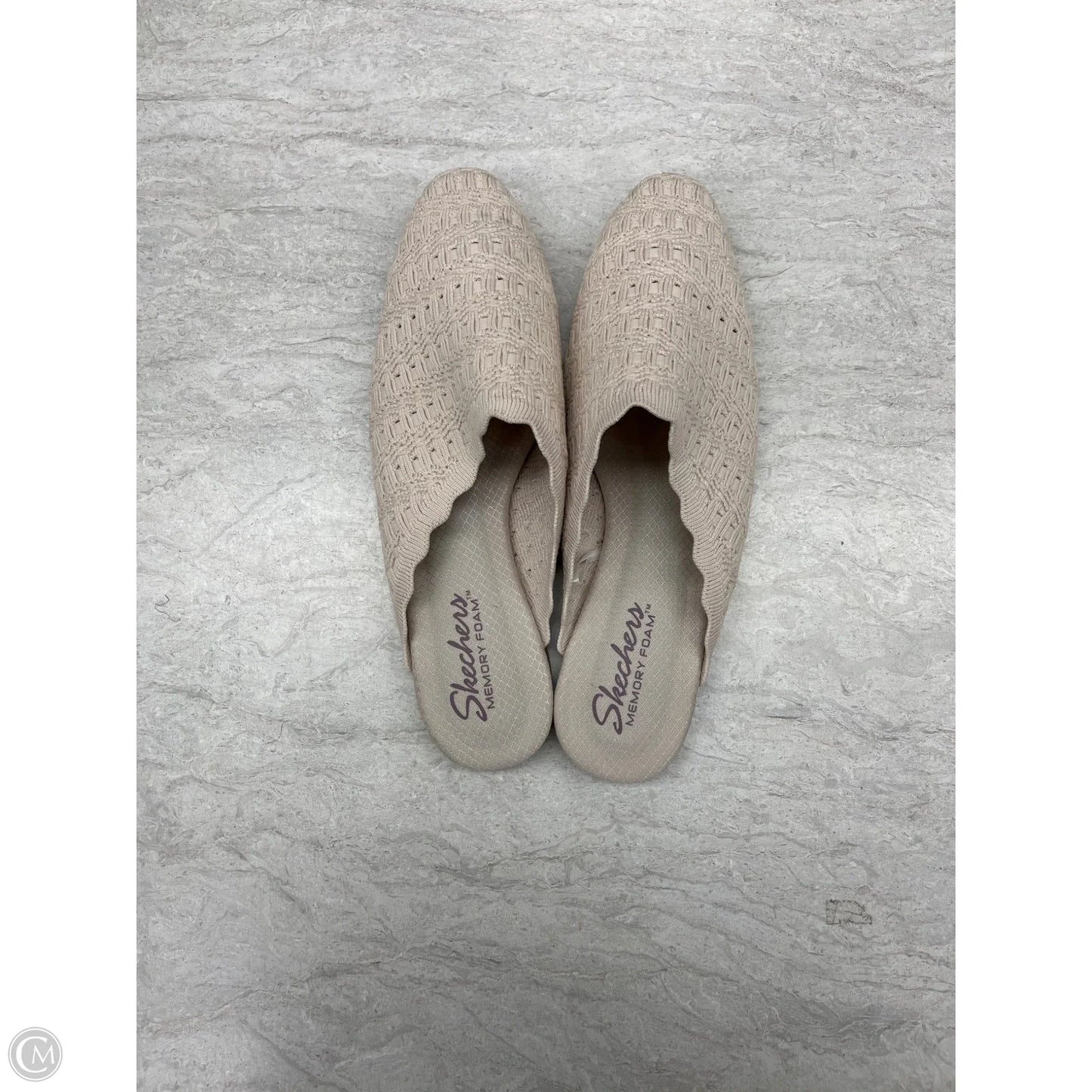 Shoes Flats By Skechers In Cream, Size: 8.5