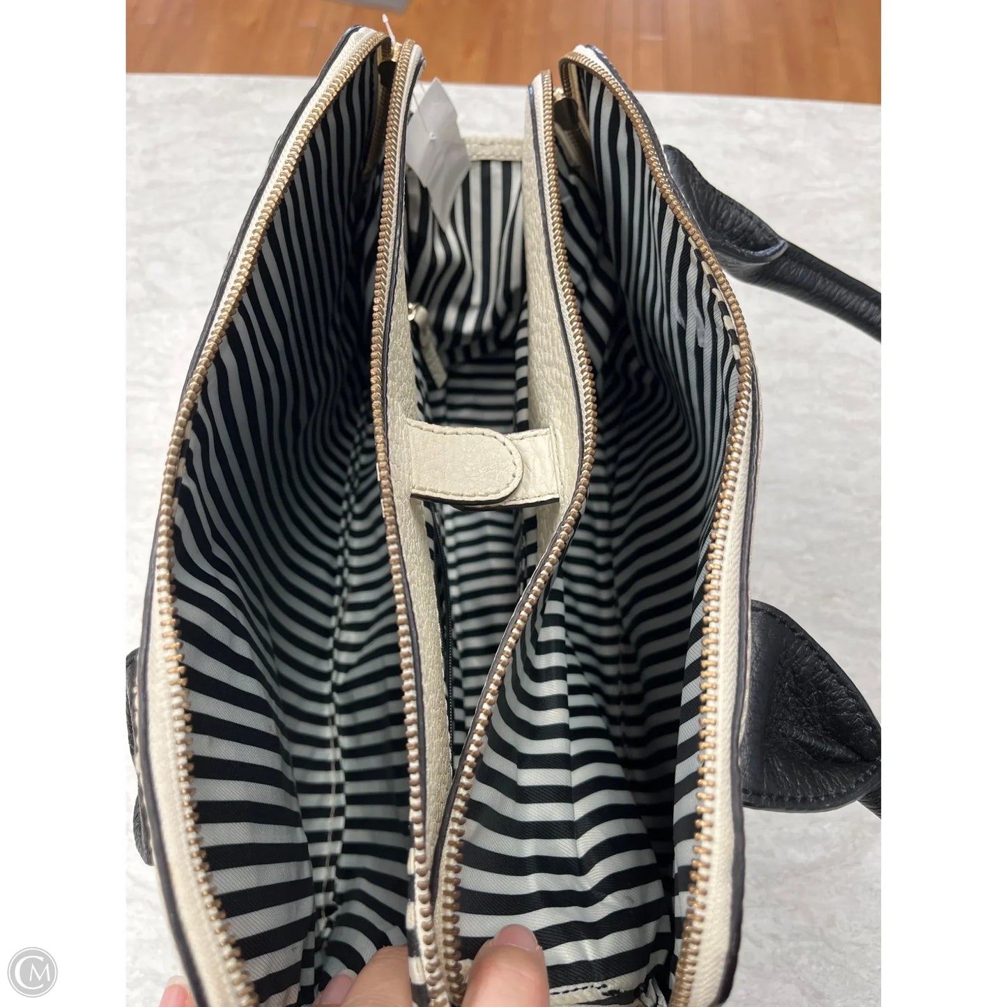 Handbag Designer By Kate Spade, Size: Large