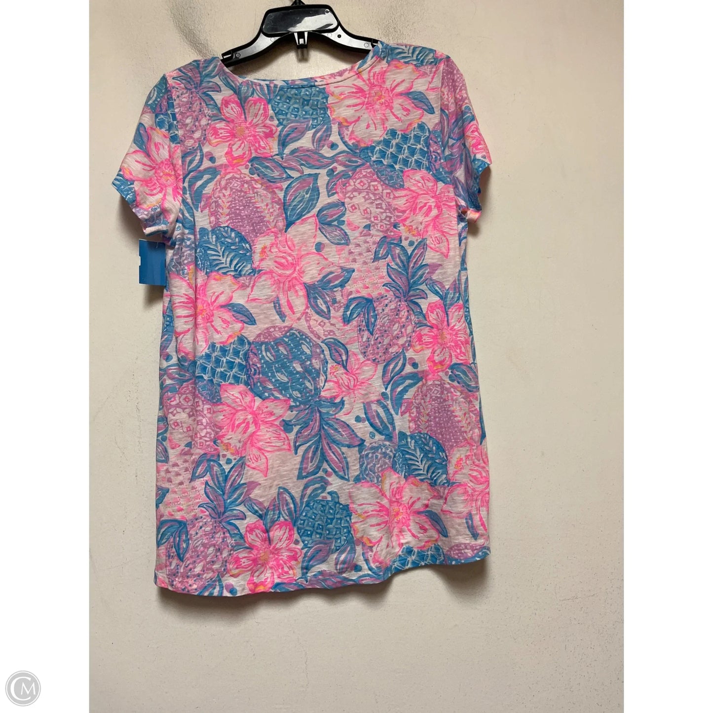 Top Short Sleeve Designer By Lilly Pulitzer In Blue & Pink, Size: L