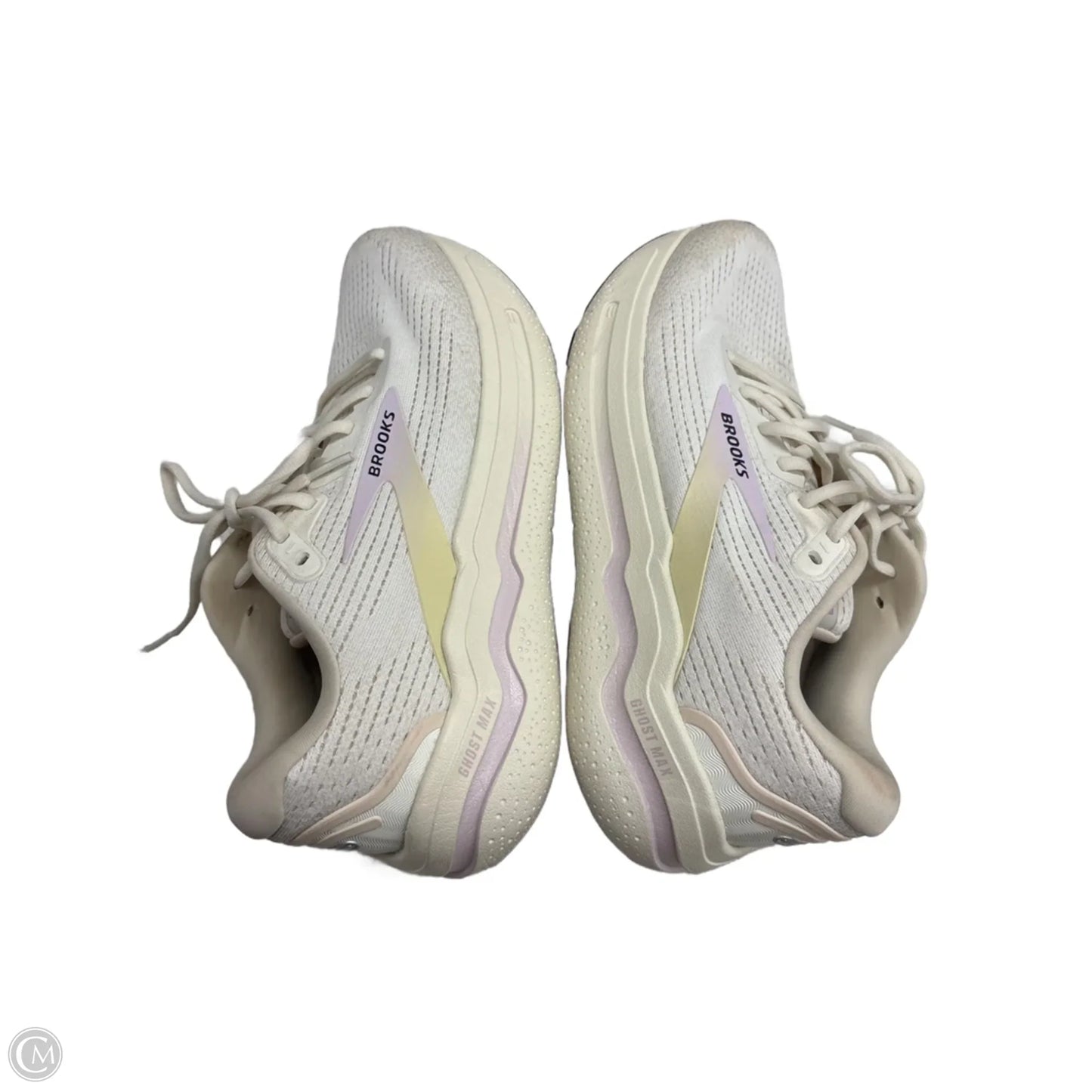 Shoes Athletic By Brooks In Cream, Size: 10