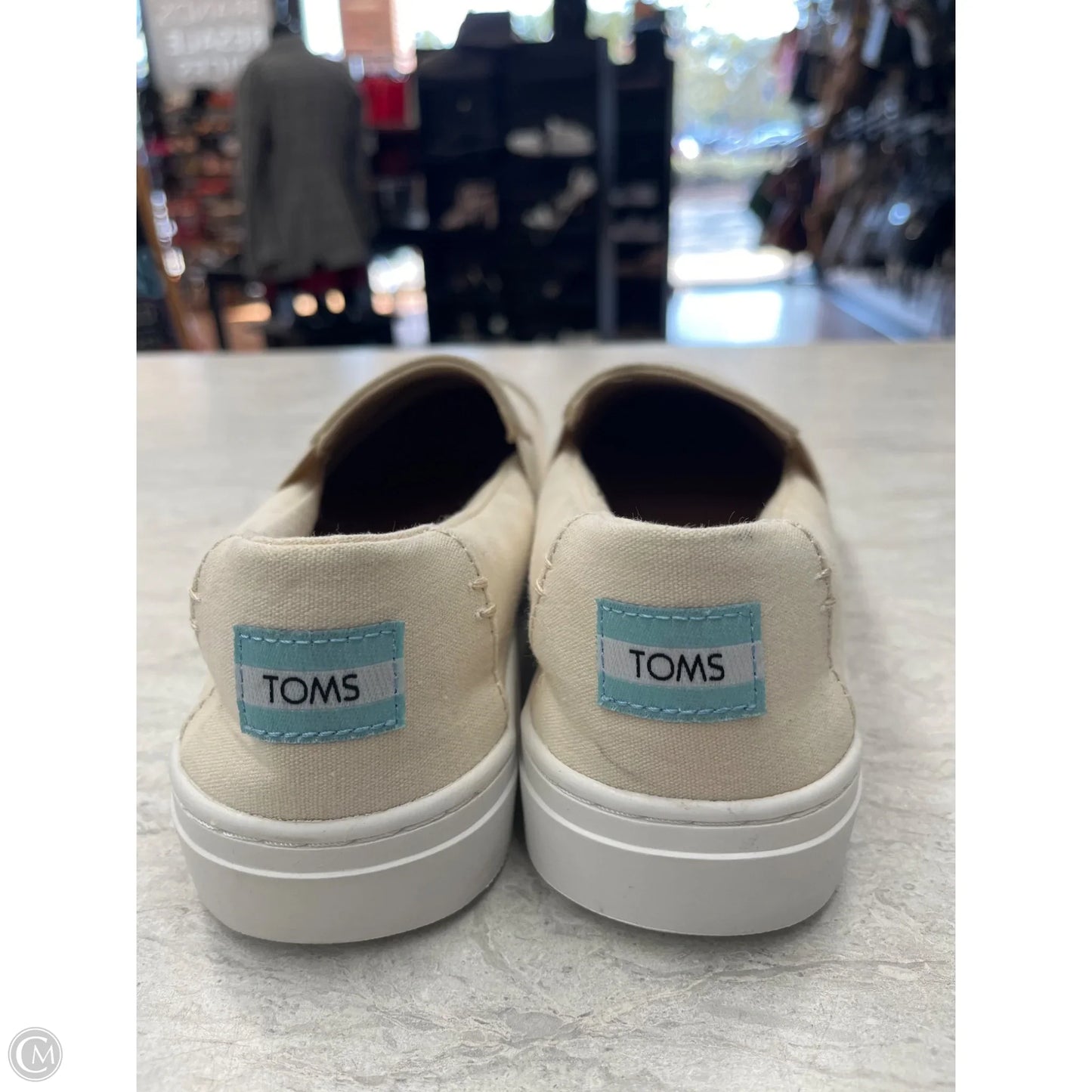 Shoes Flats By Toms In Cream, Size: 9