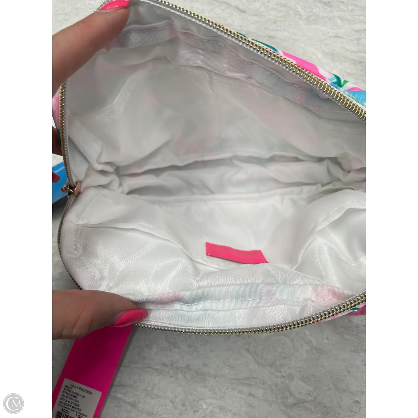 Belt Bag Designer By Lilly Pulitzer, Size: Medium