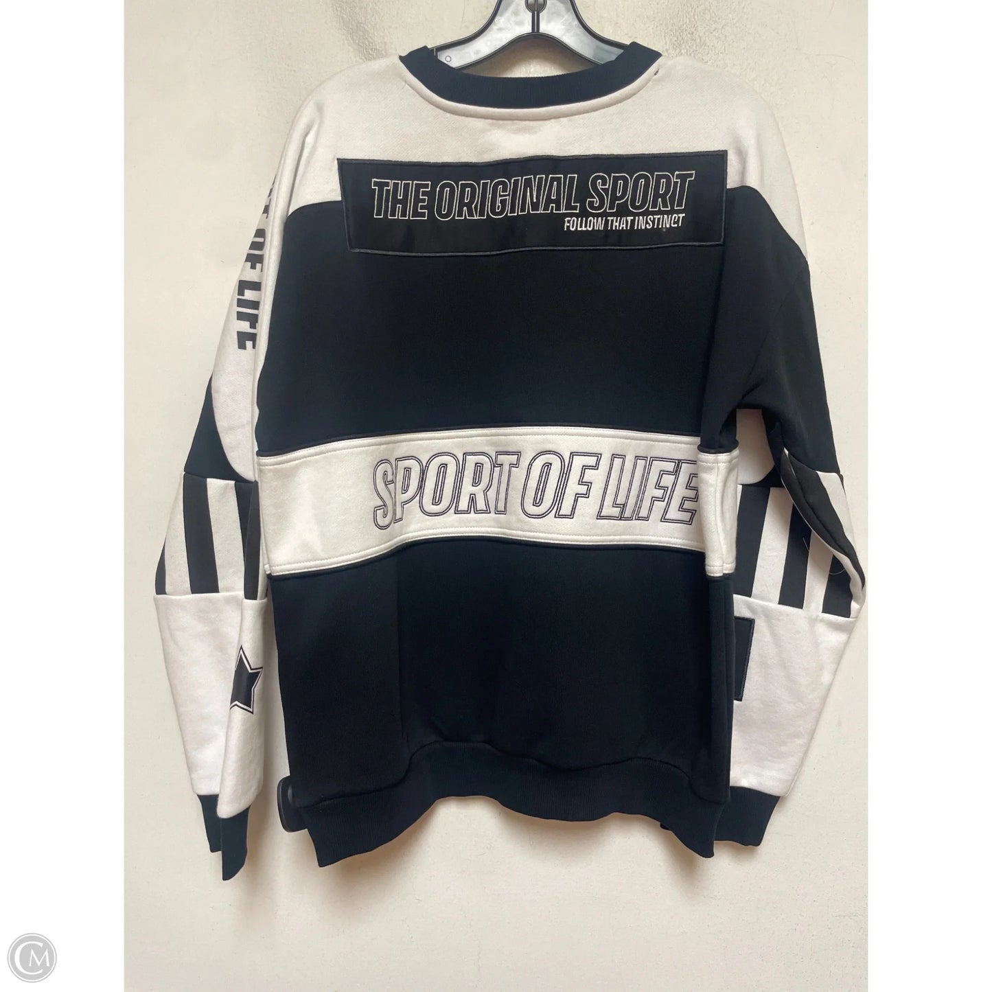 Sweatshirt Crewneck By Clothes Mentor In Black & White, Size: S