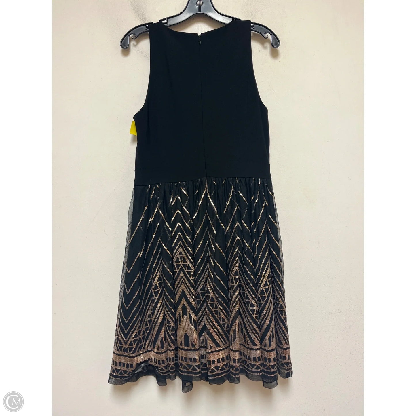 Dress Casual Short By Vince Camuto In Black & Brown, Size: M