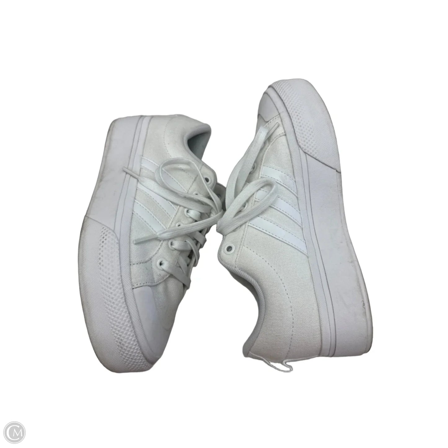 Shoes Sneakers By Adidas In Cream & White, Size: 7.5