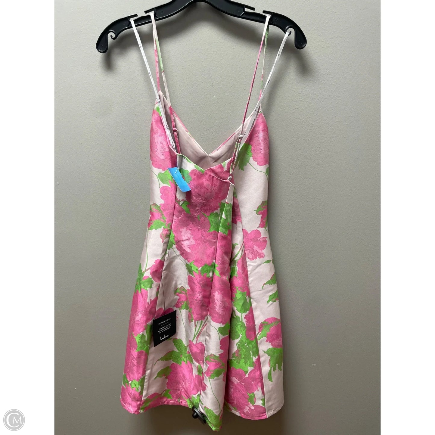 Dress Casual Short By Lulus In Green & Pink, Size: L