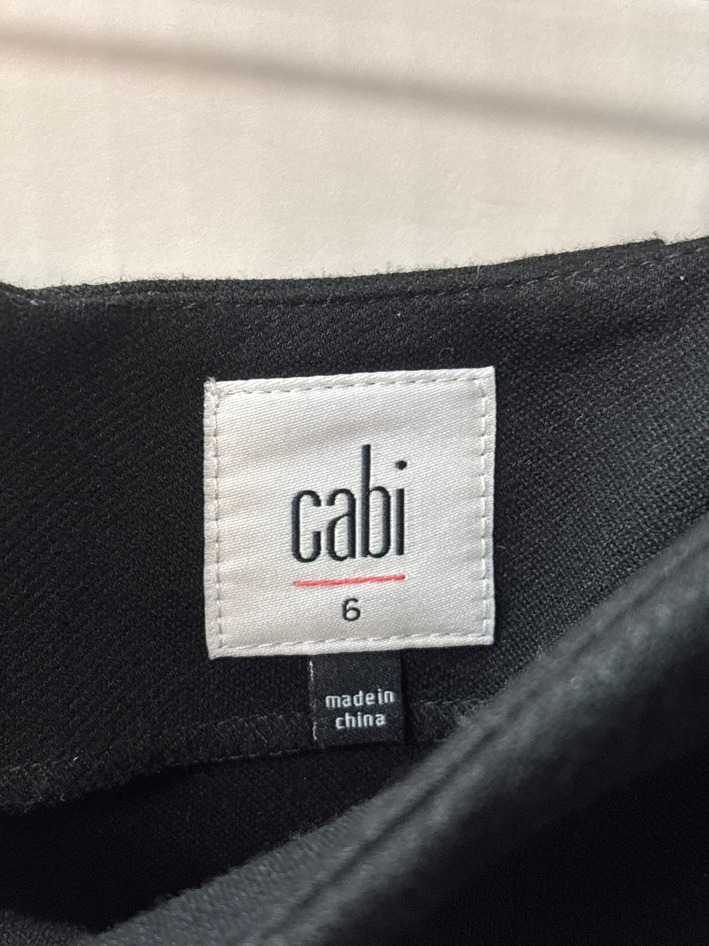 Skirt Mini & Short By Cabi In Black, Size: 6