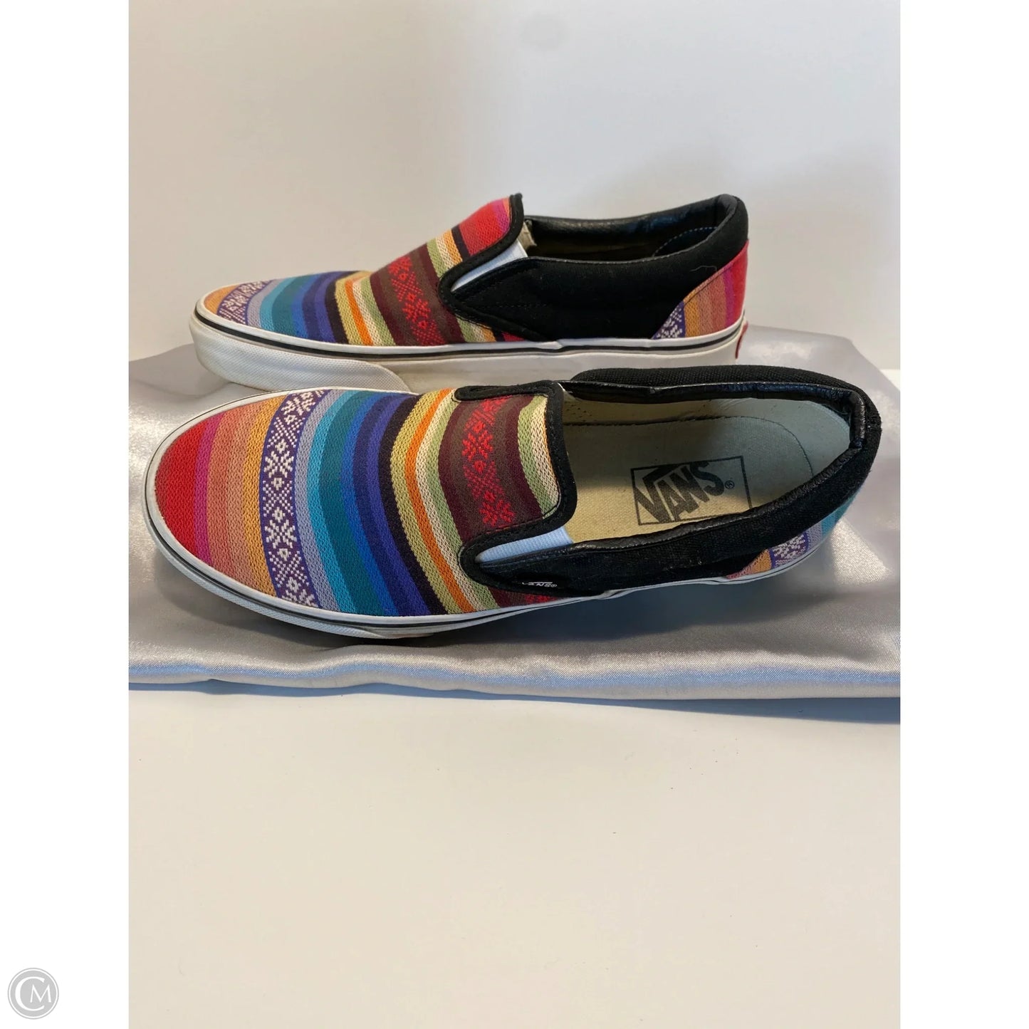 Shoes Sneakers By Vans In Multi-colored, Size: 10