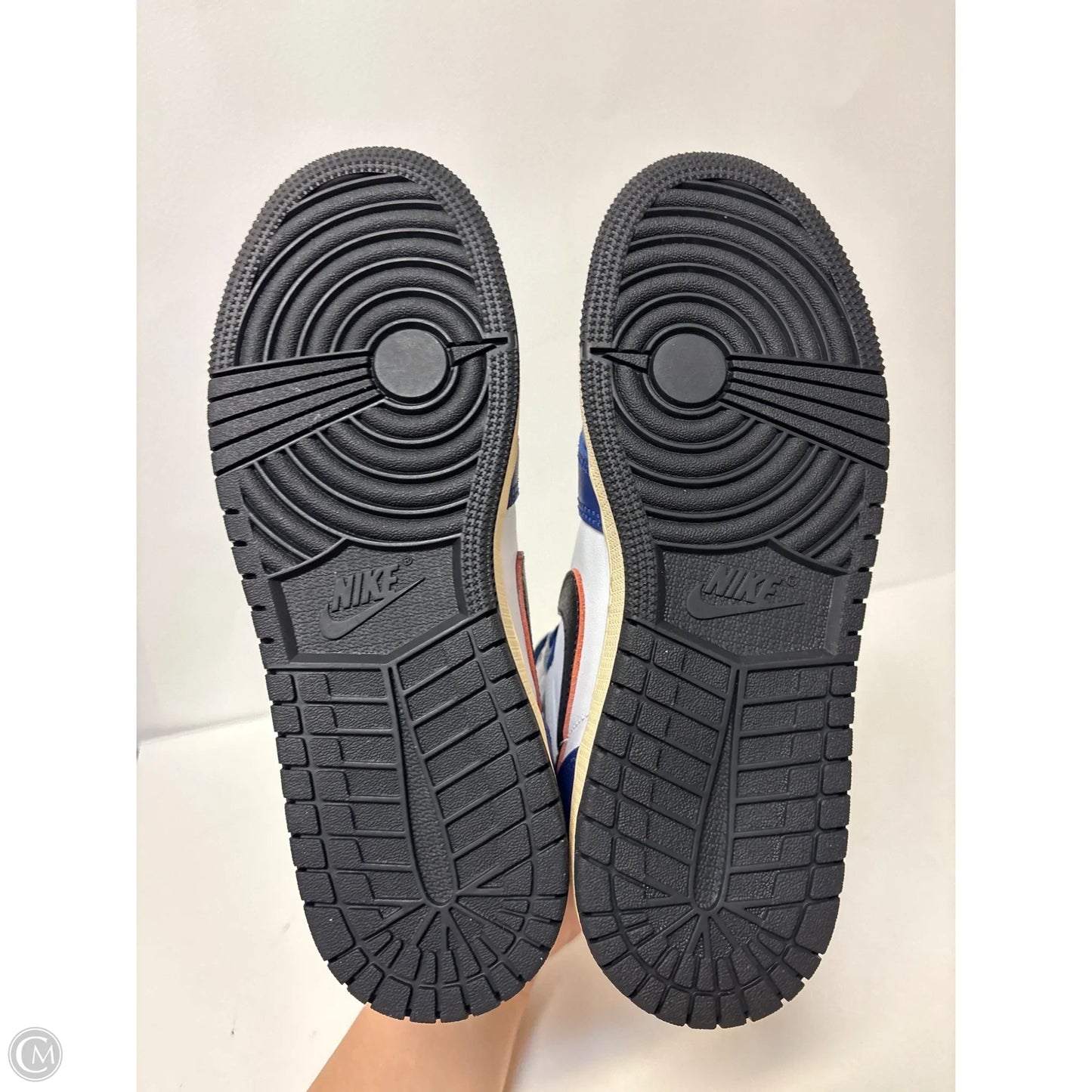 Shoes Athletic By Nike In White, Size: 7