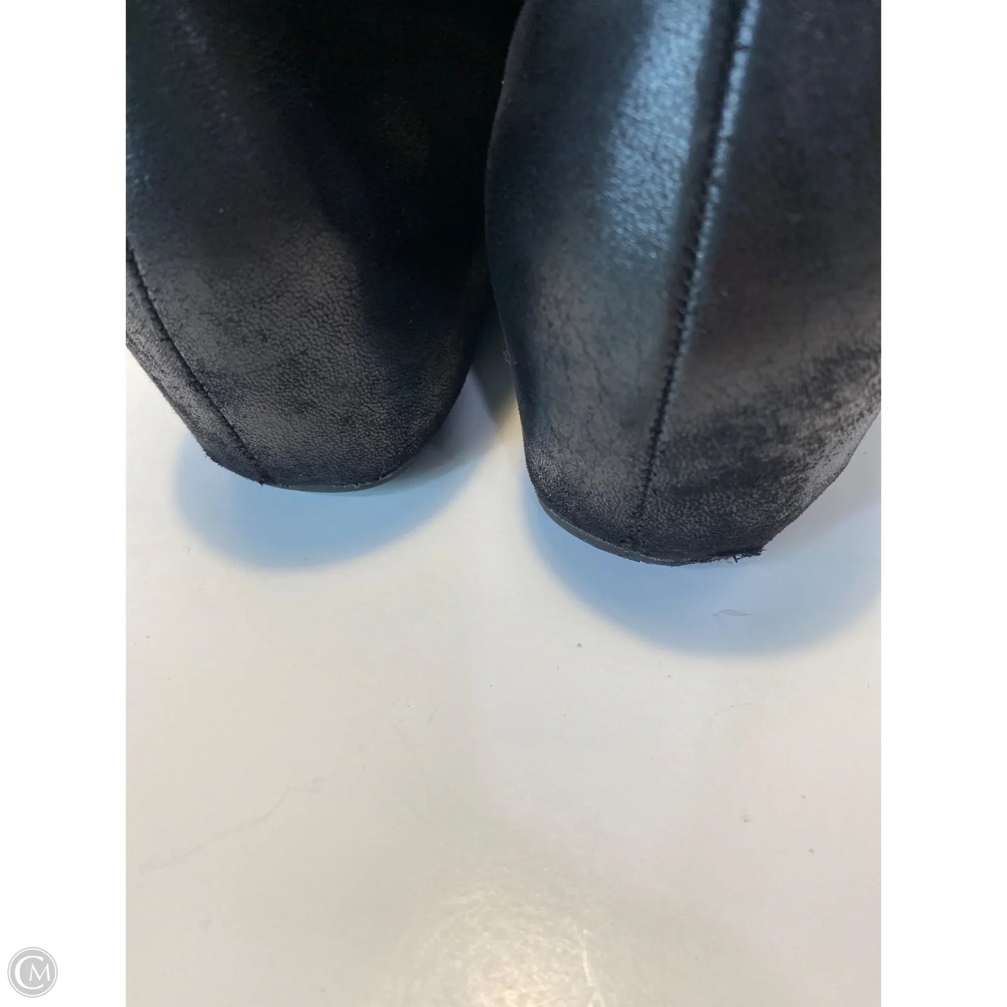 Boots Ankle Flats By Bare Traps In Black, Size: 11