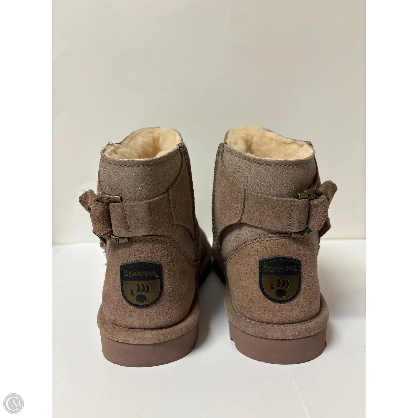 Boots Ankle Flats By Bearpaw In Taupe, Size: 7