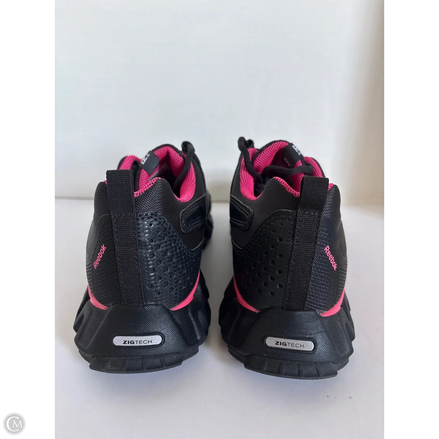 Shoes Athletic By Reebok In Black, Size: 8.5