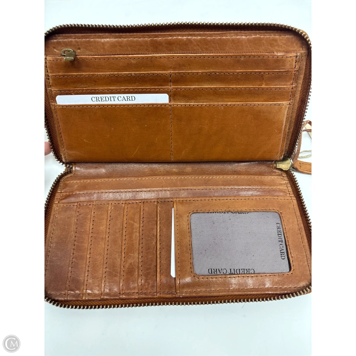 Wallet By Clothes Mentor, Size: Large