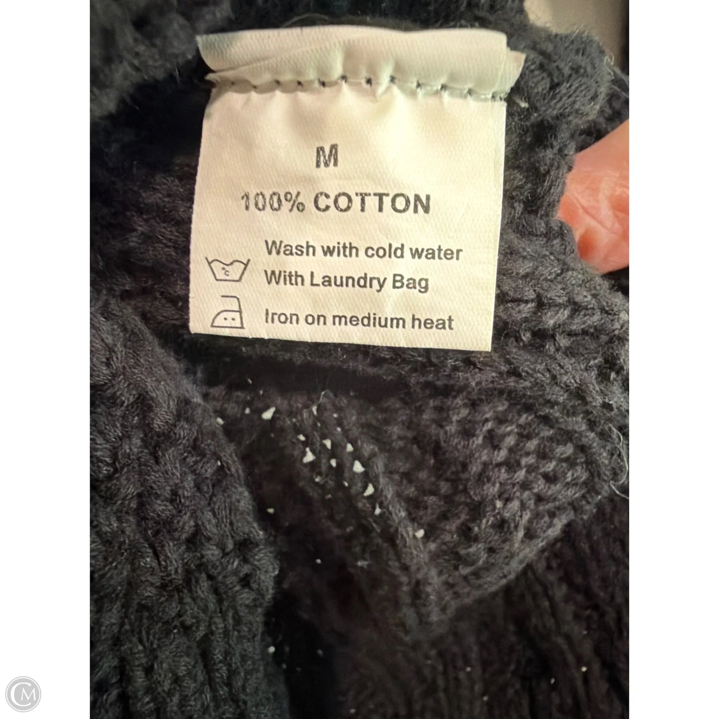 Sweater By Clothes Mentor In Black, Size: M