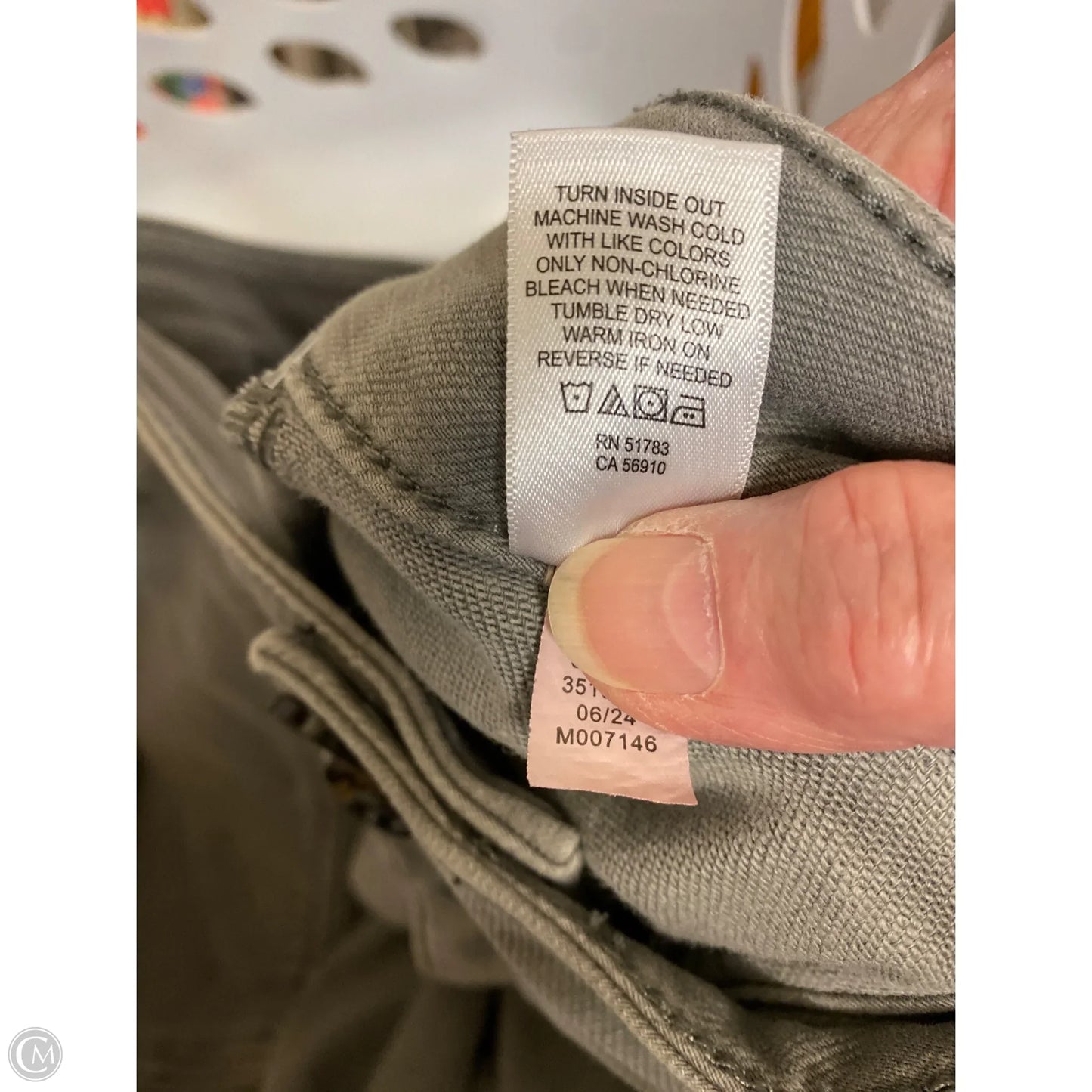 Capris By Maurices In Grey, Size: 16