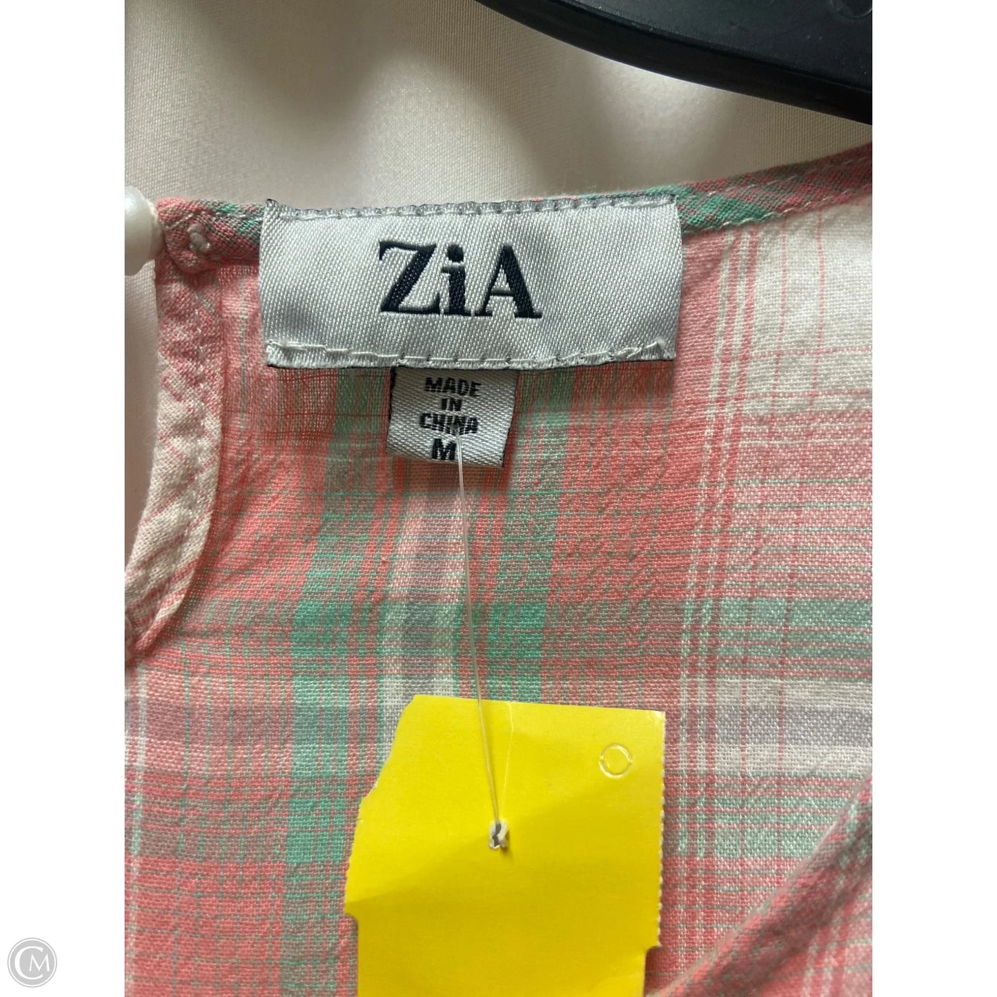 Top Short Sleeve By Clothes Mentor In Pink, Size: M
