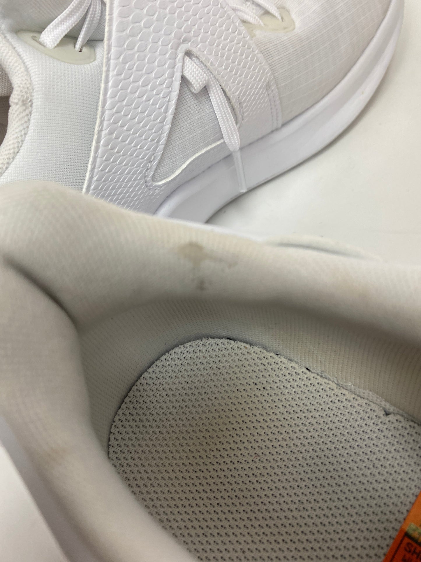 Shoes Athletic By Nike Size: 11