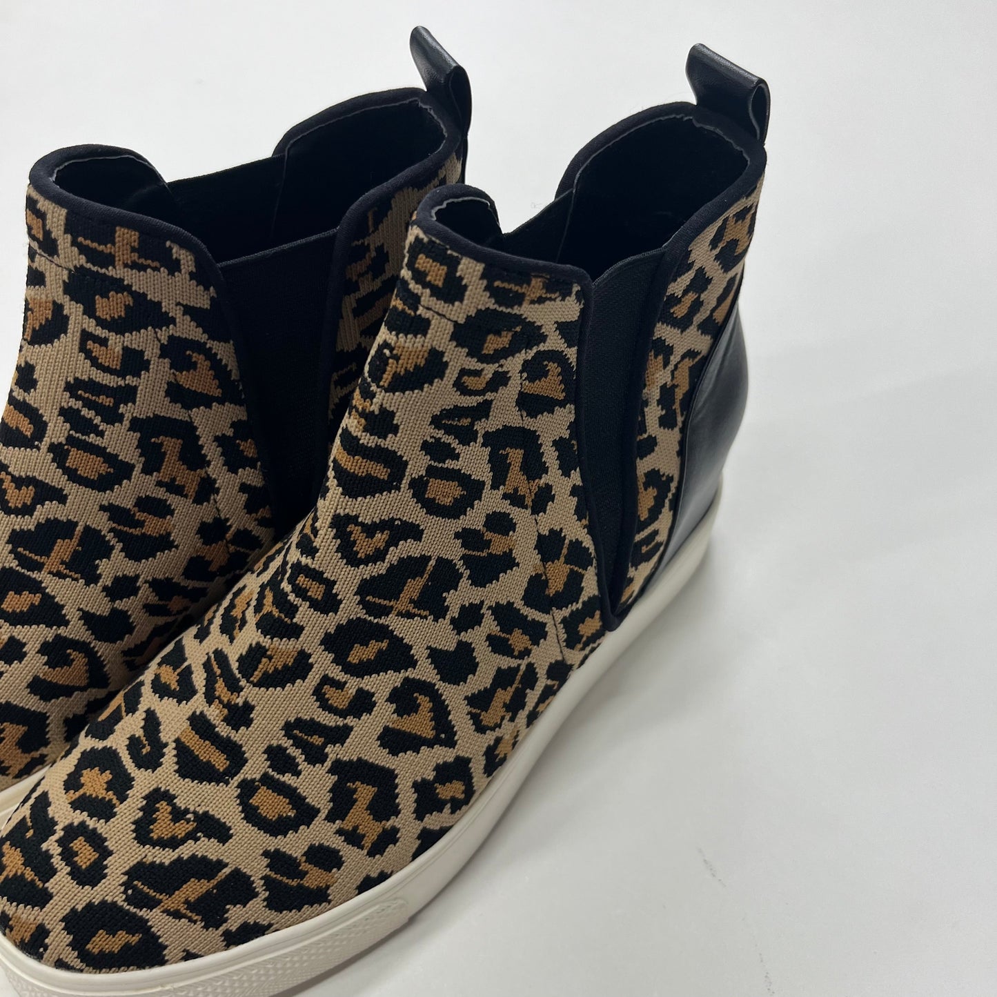 Boots Ankle Flats By Steve Madden Size: 7.5