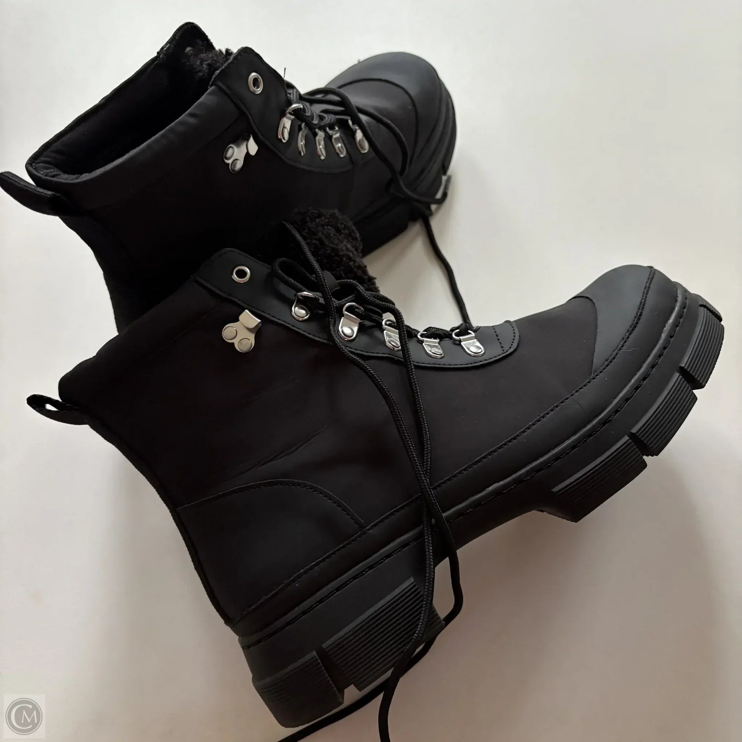 Boots Ankle Flats By Steve Madden Size: 9