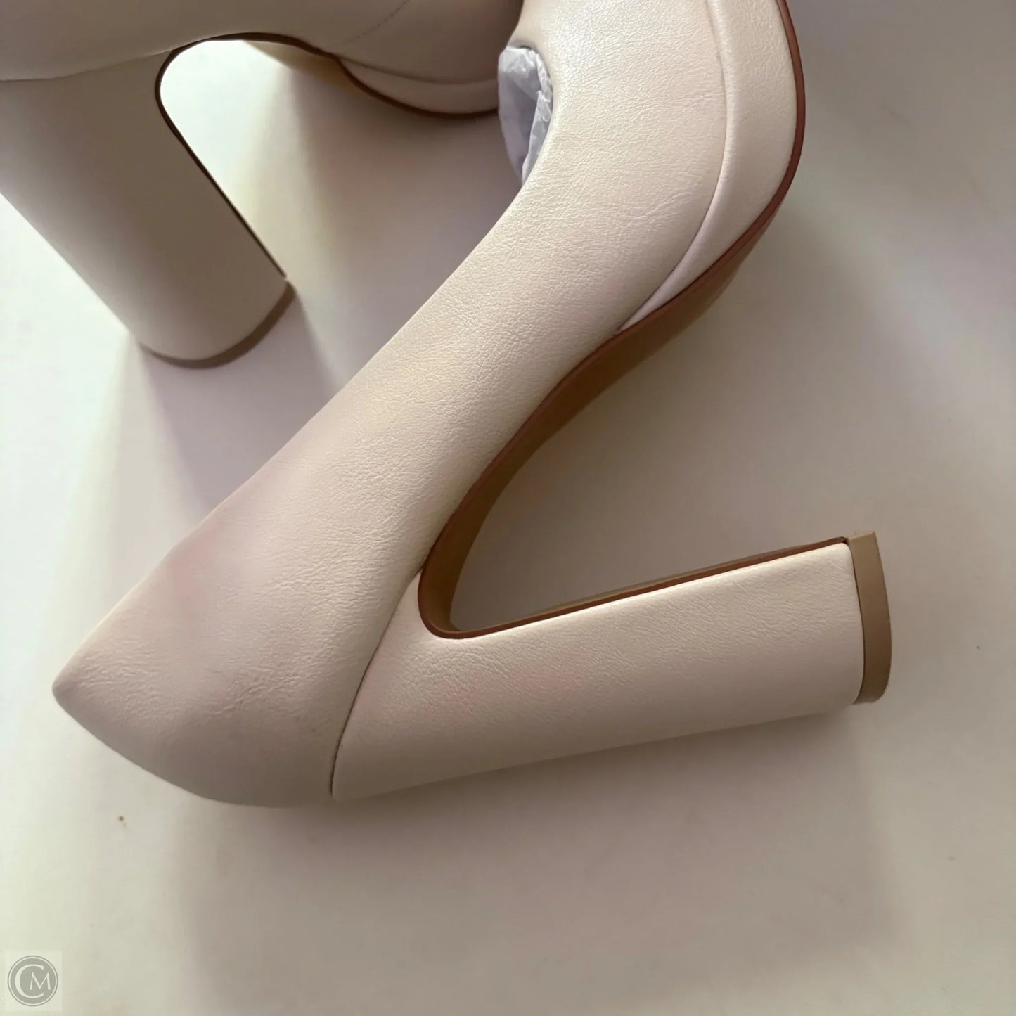 Shoes Heels Block By Gabrielle In Cream, Size: 8.5
