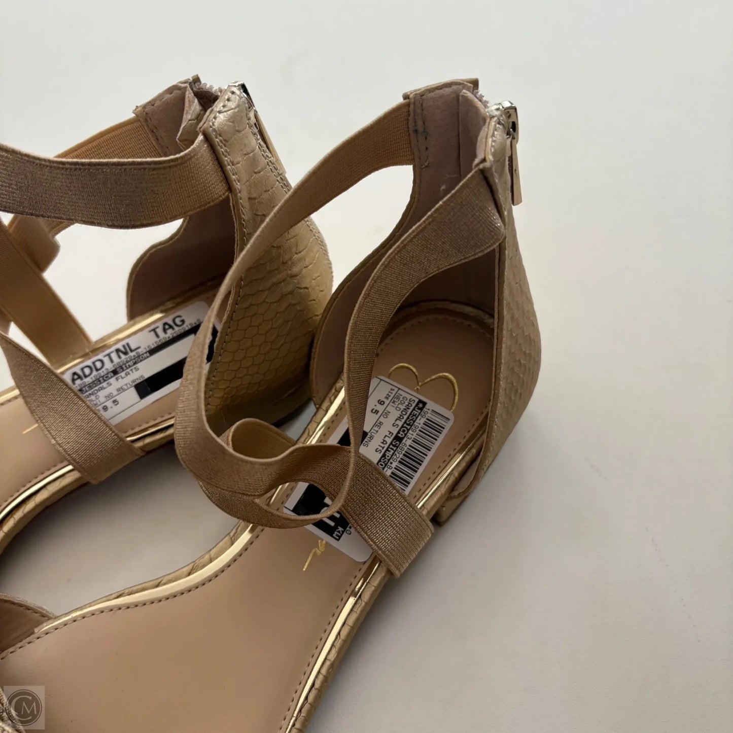 Sandals Flats By Jessica Simpson In Gold, Size: 9.5