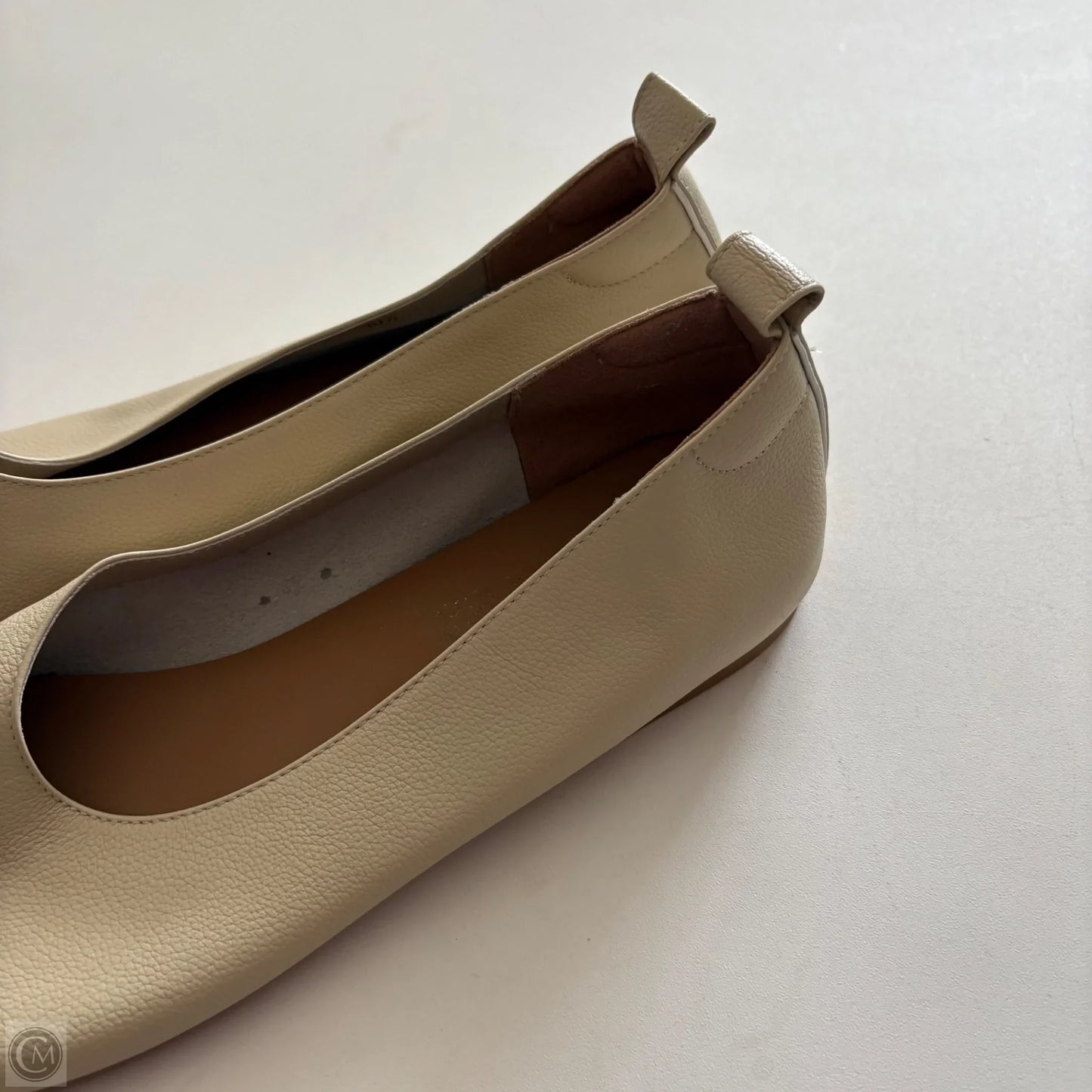 Shoes Flats By Everlane In Cream, Size: 10.5
