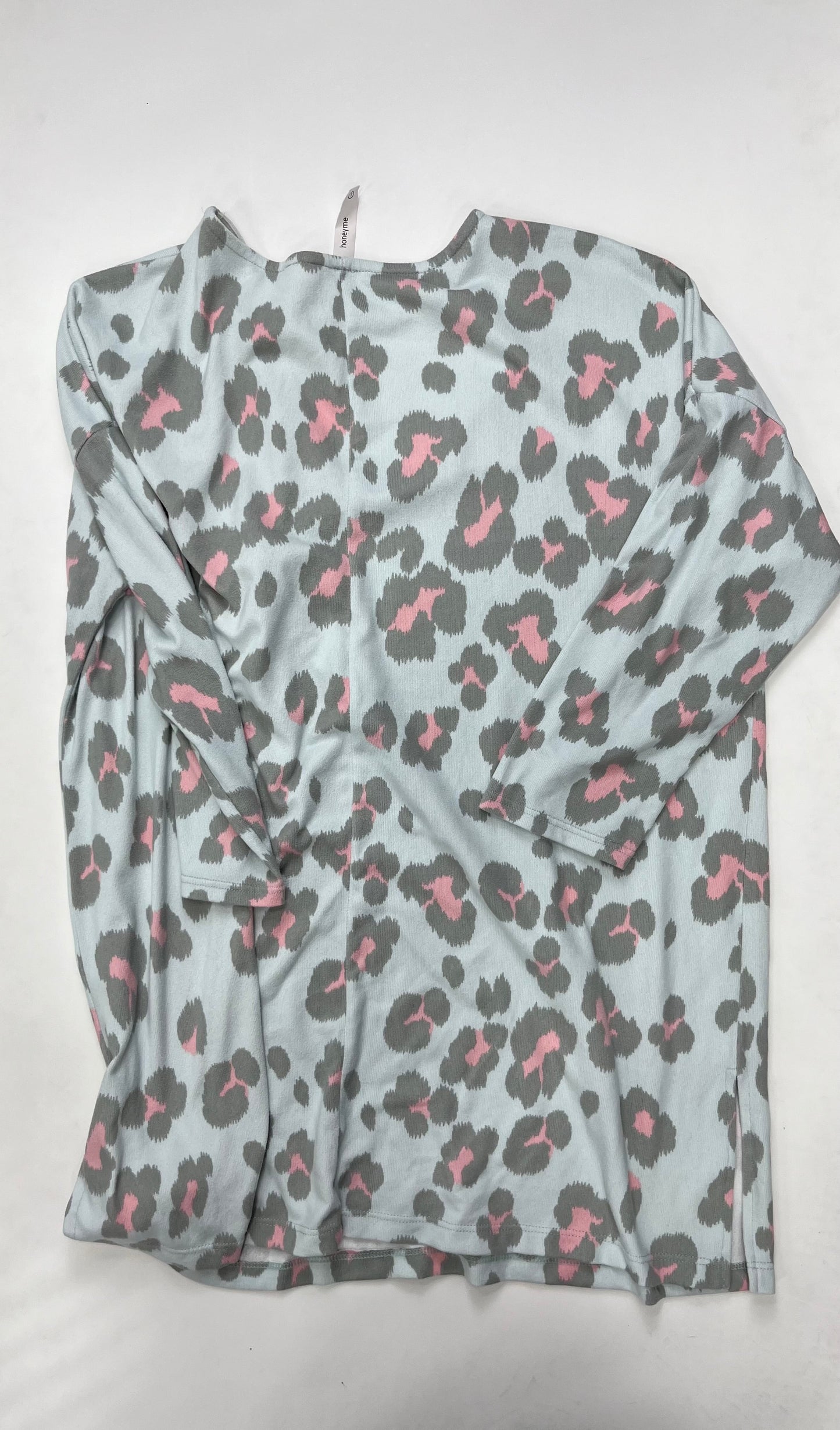 Sweater By Honeyme Size: L