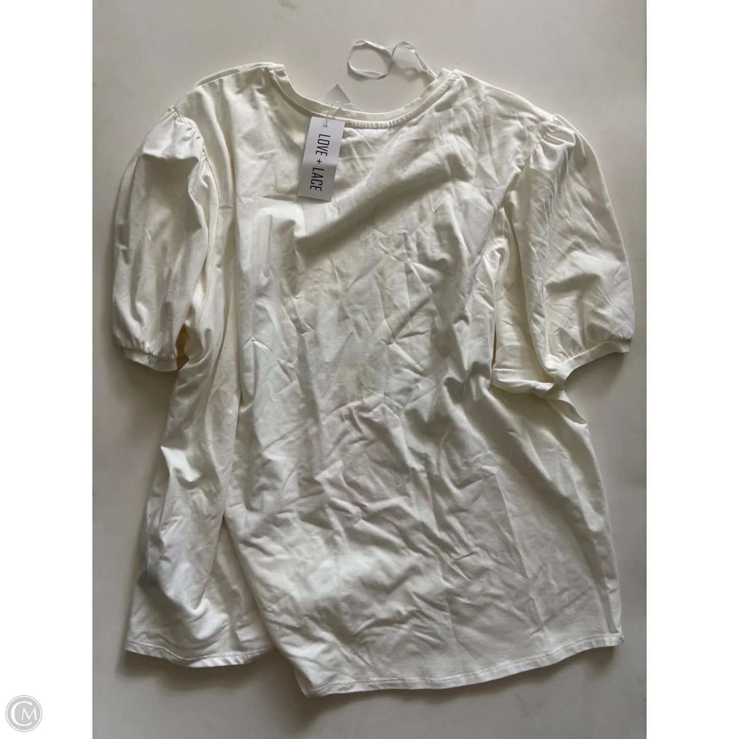 Top Short Sleeve By LOVE + LACE In White, Size: 3x