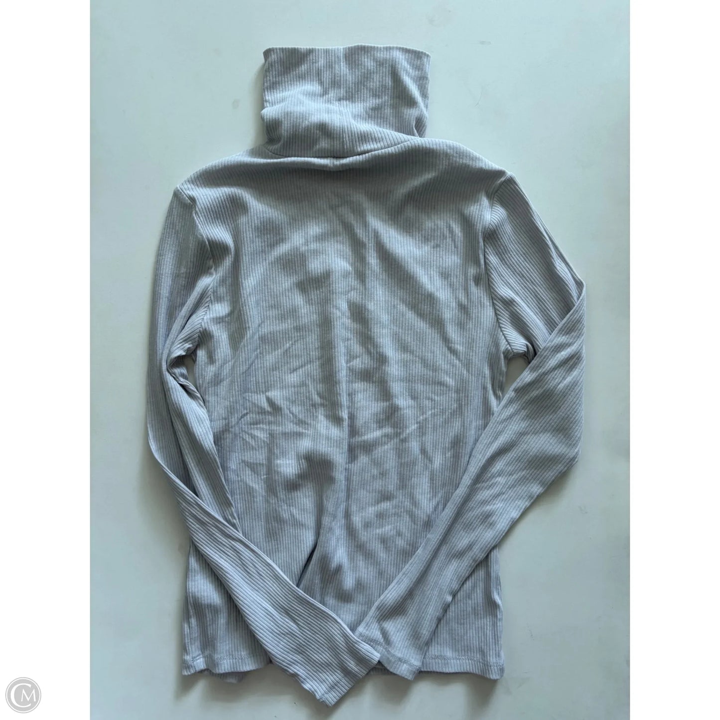 Top Long Sleeve By Old Navy In Grey, Size: M