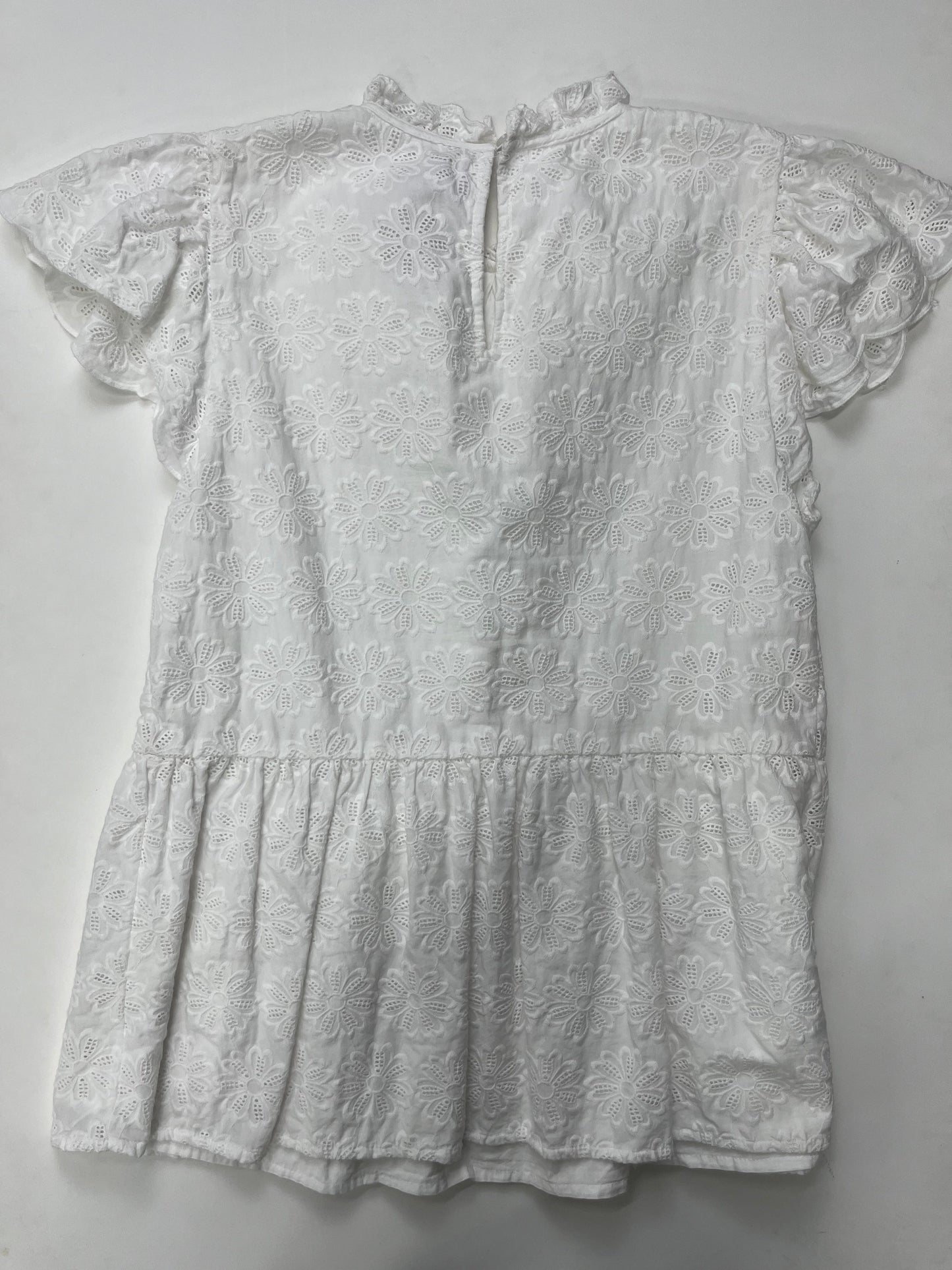 Top Short Sleeve By Crown And Ivy Size: M