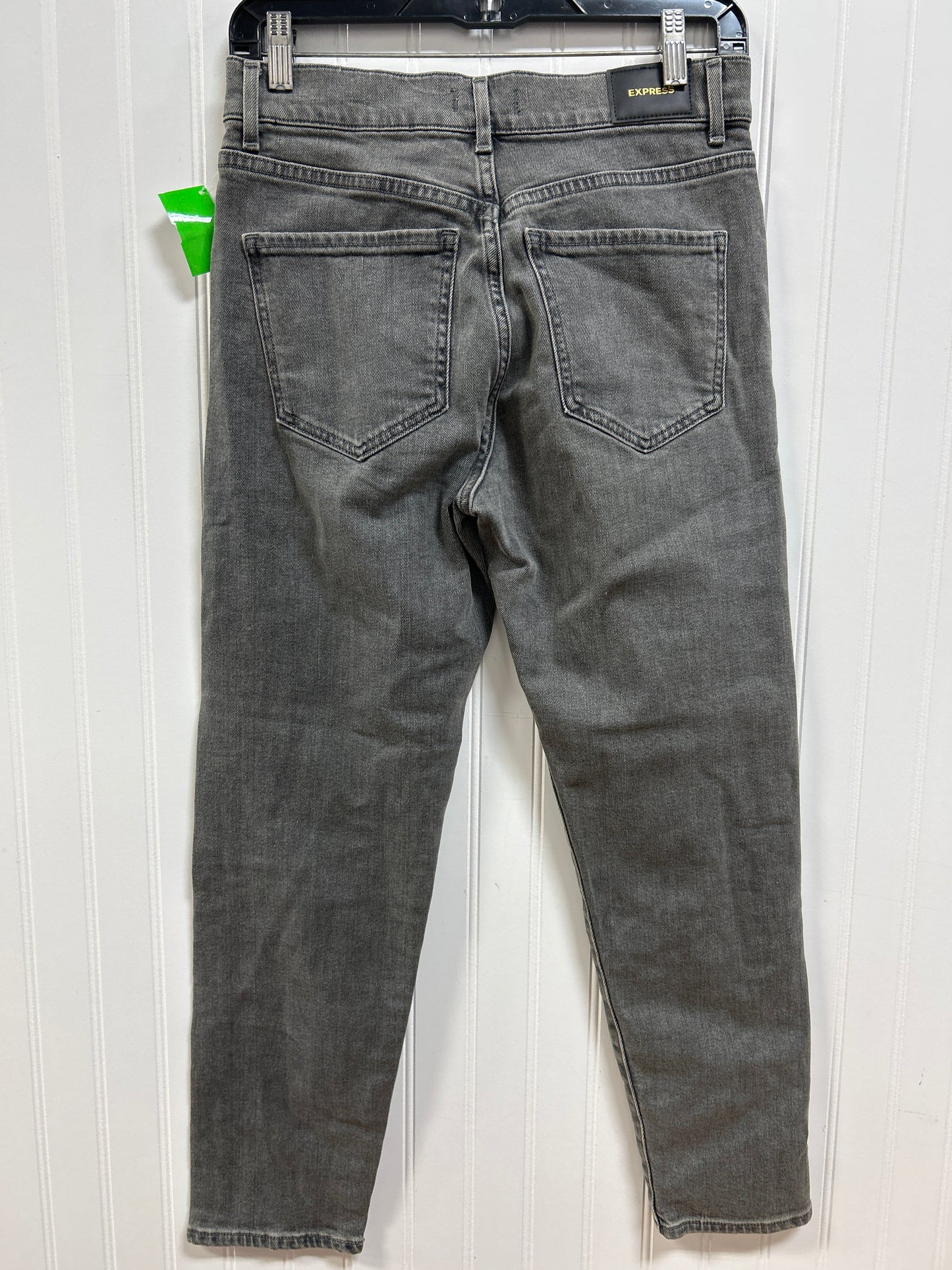 Jeans Cropped By Express In Black Denim, Size:4 NWT