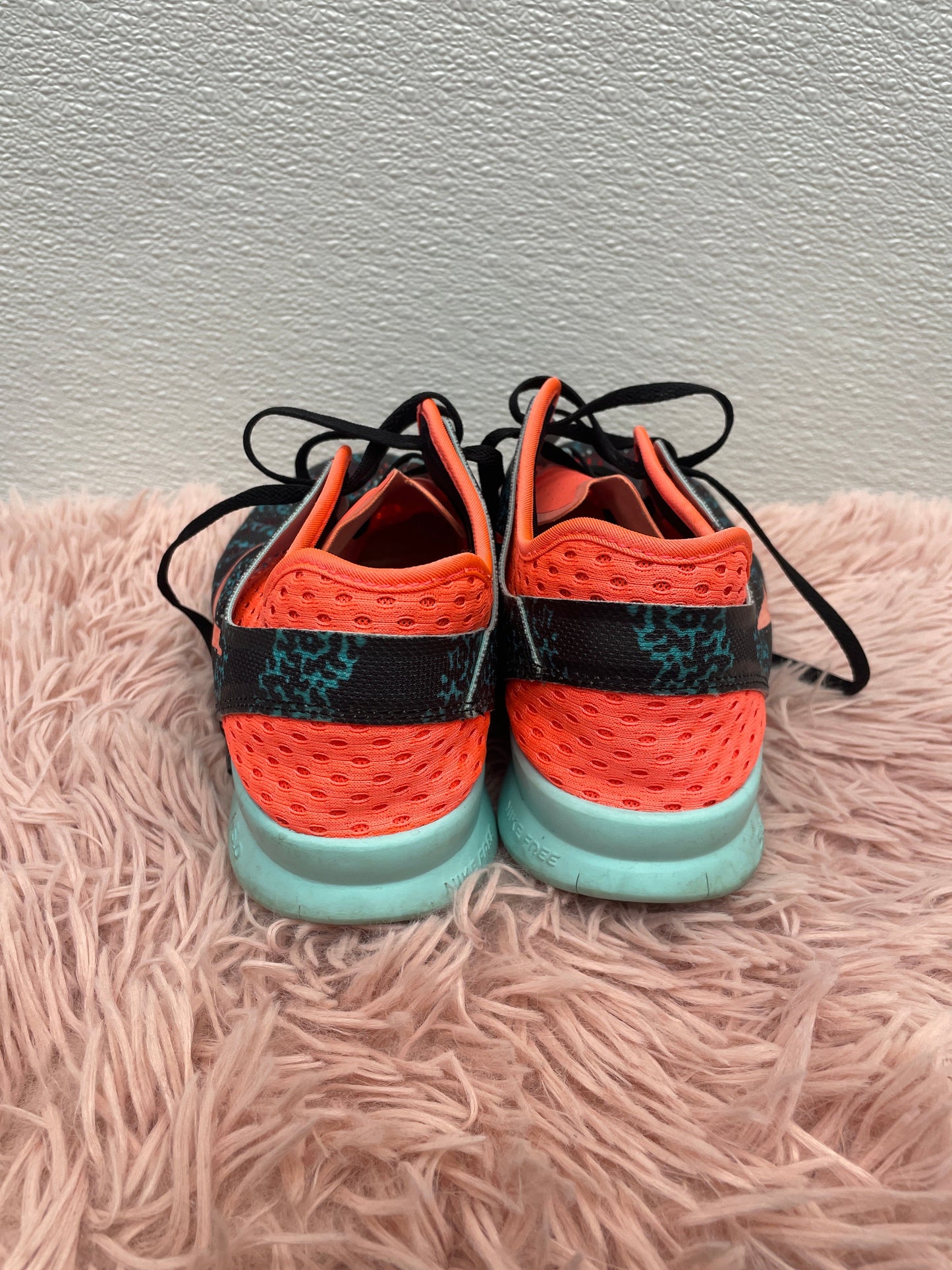 Shoes Athletic By Nike Apparel Size: 8.5