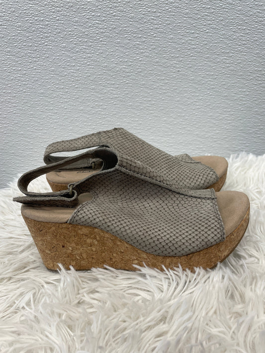 Sandals Heels Wedge By Classic Collection  Size: 7