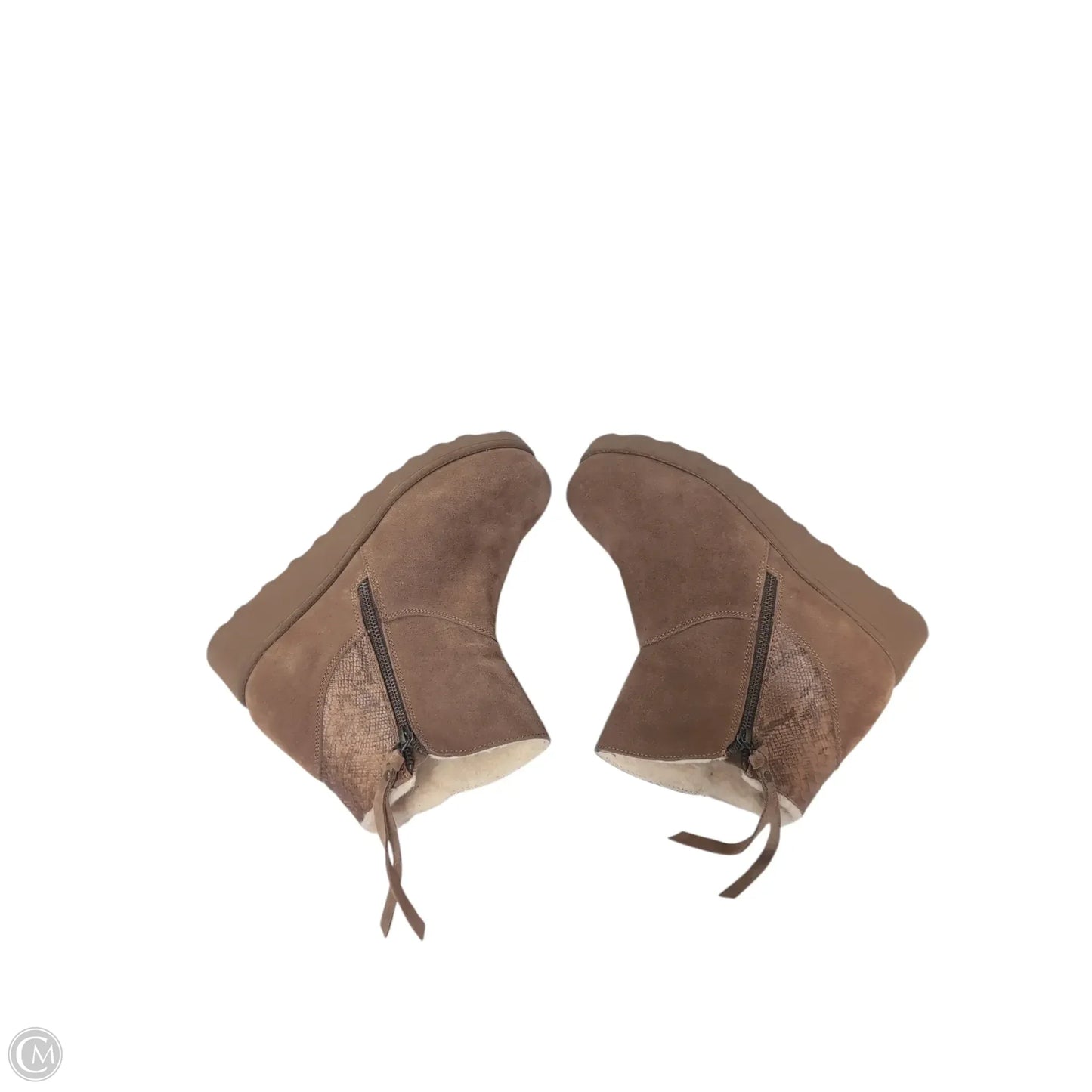 Boots Ankle Flats By Bearpaw In Brown, Size: 9