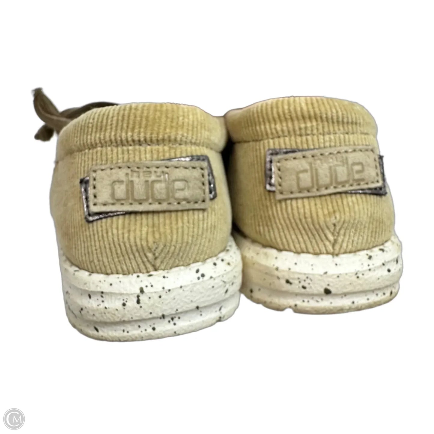 Shoes Flats By Hey Dude In Beige, Size: 6