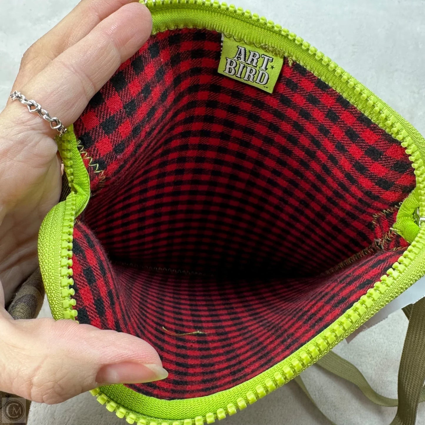 Crossbody By Clothes Mentor, Size: Medium