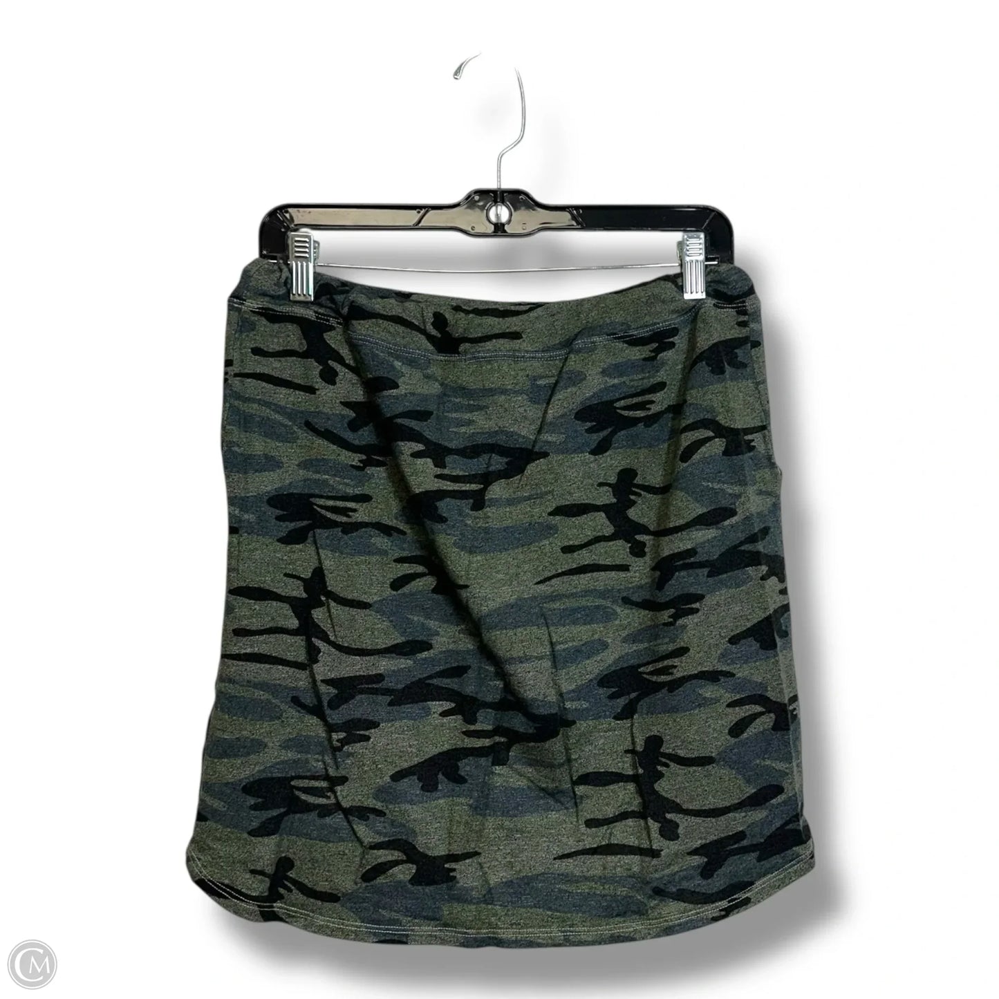 Skirt Mini & Short By Sundry In Camouflage Print, Size: S
